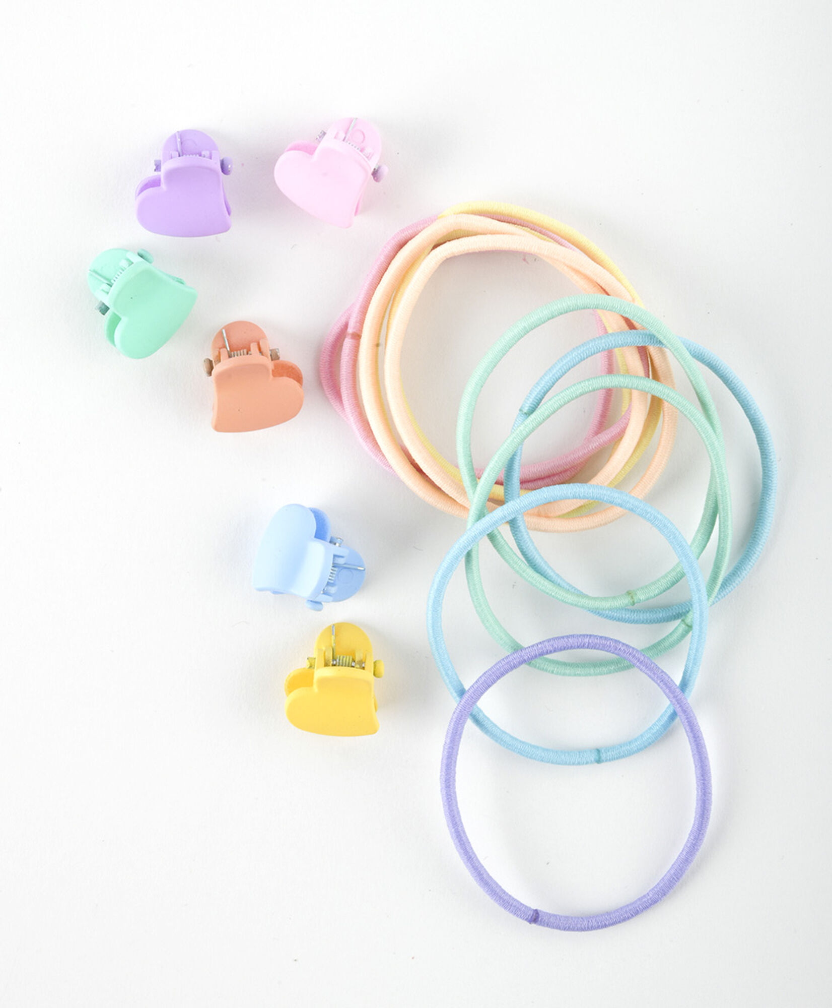 Set colet + pinches bebé colores corazones Set colet + pinches bebé colores corazones