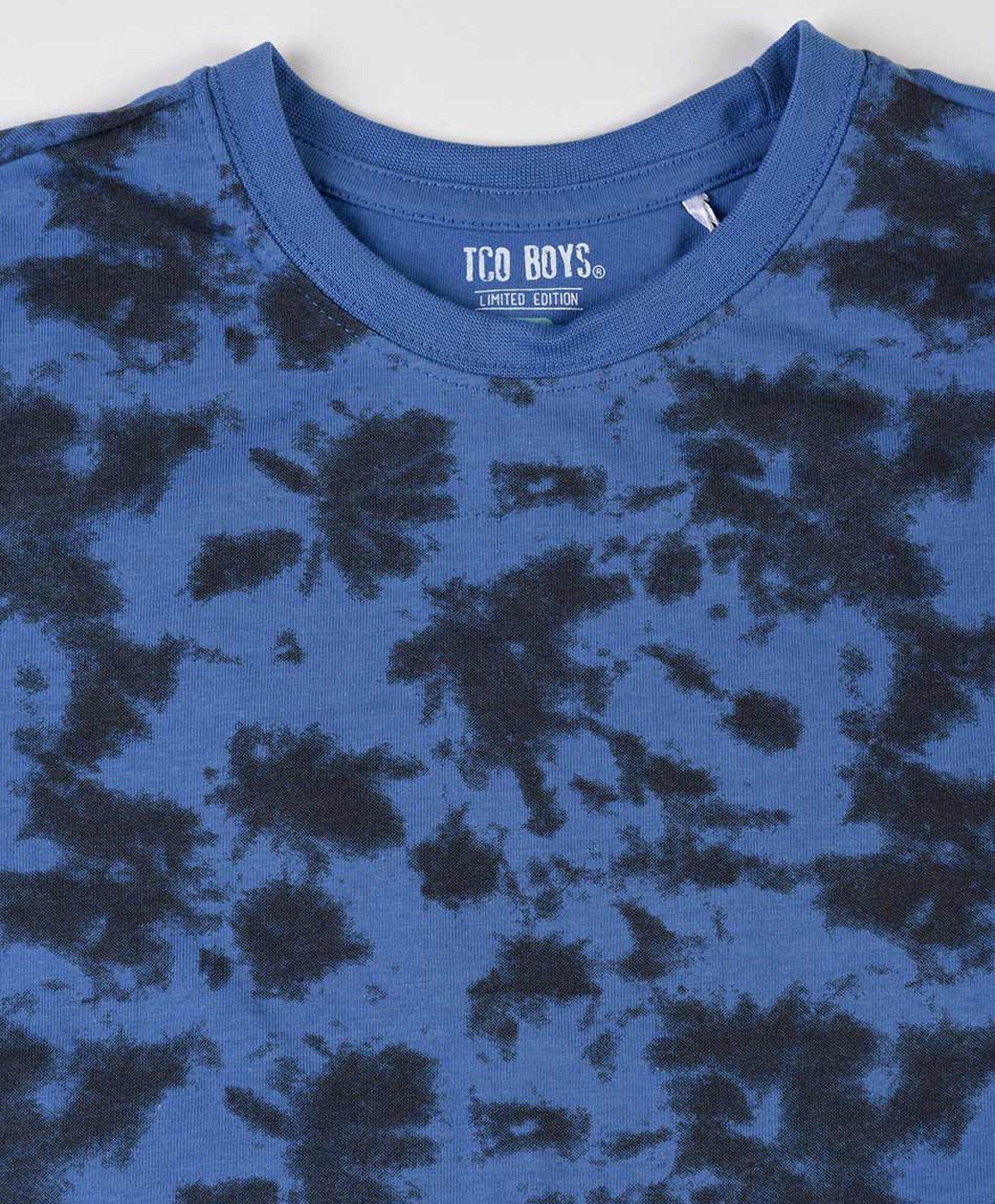 Polera niño manchas tie dye Polera niño manchas tie dye