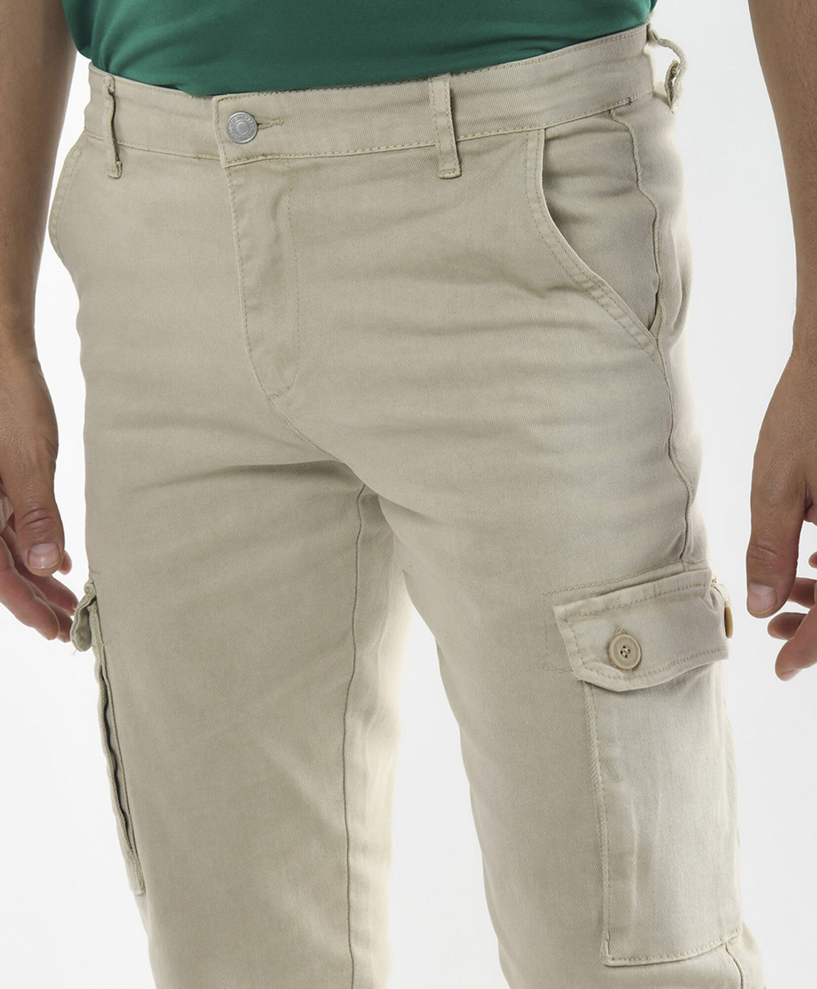 Pantalón hombre cargo liso skinny fit Pantalón hombre cargo liso skinny fit