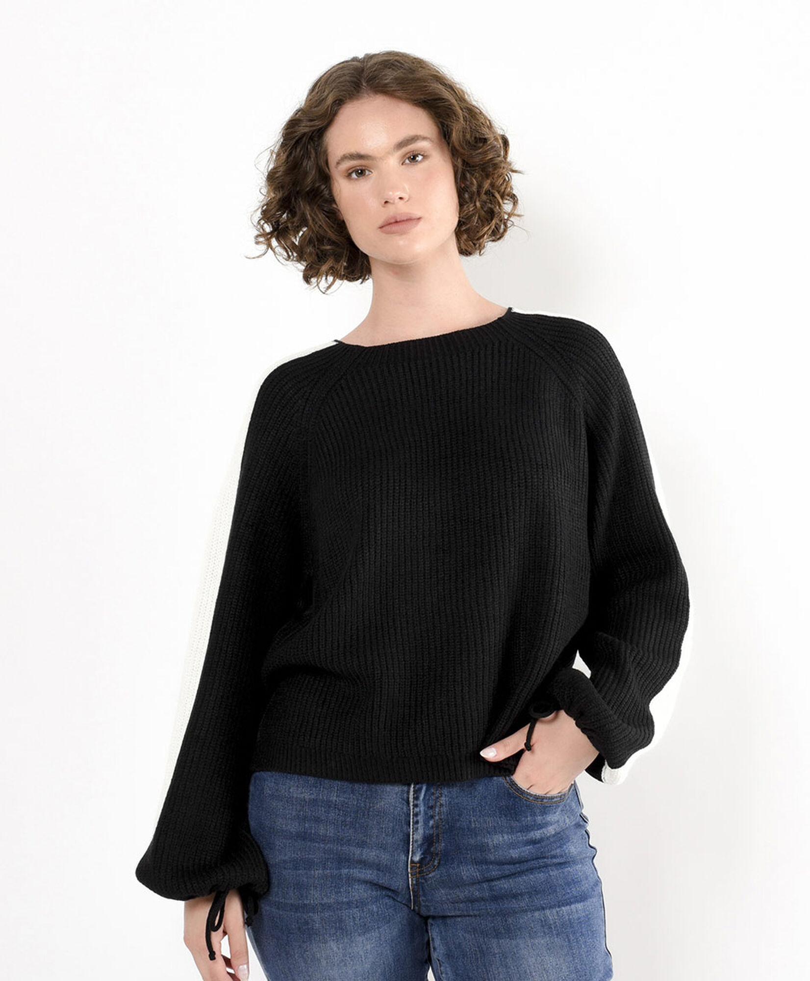 Sweater mujer línea en manga Sweater mujer línea en manga