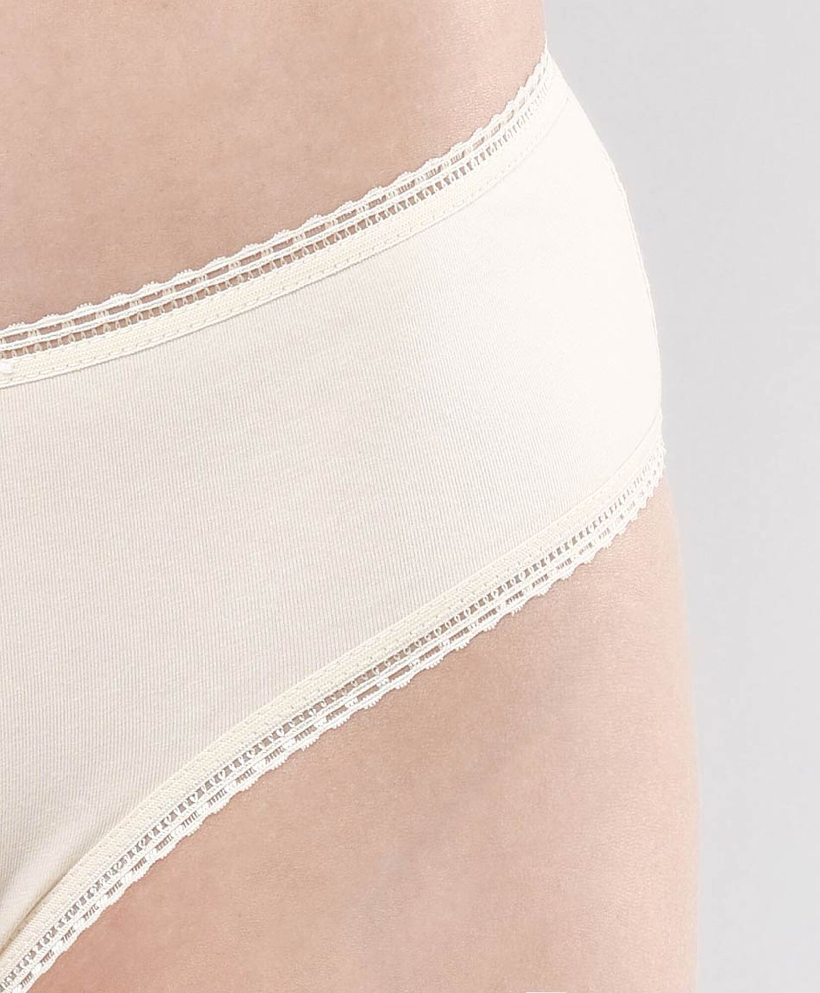 Bikini mujer liso encaje Bikini mujer liso encaje