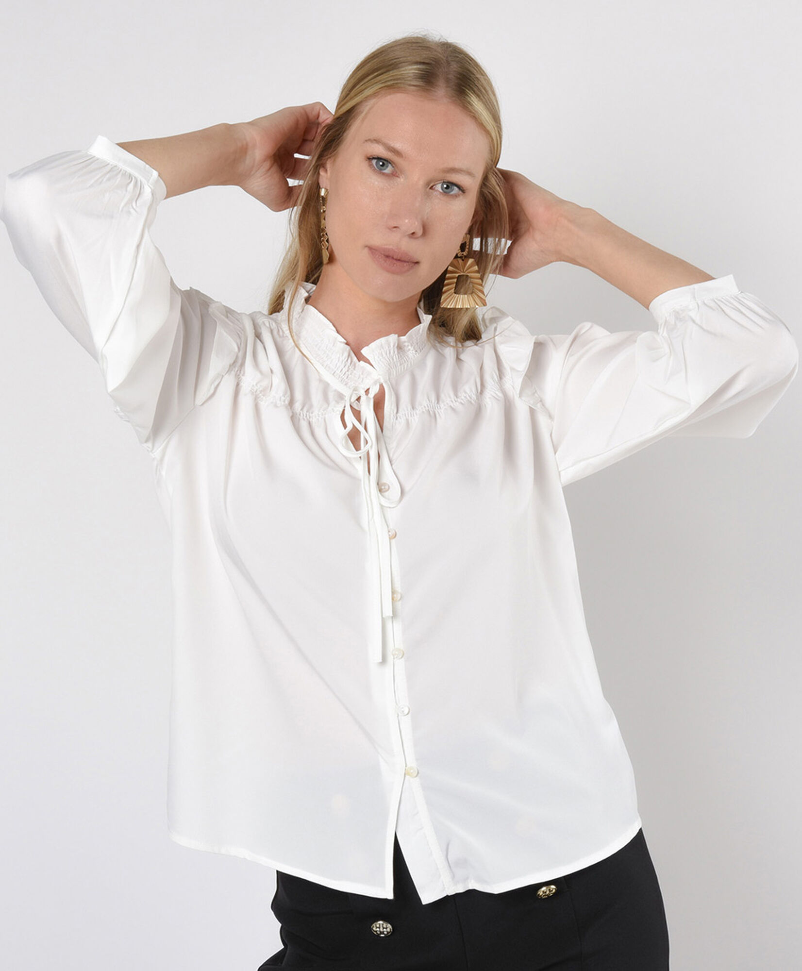 Blusa mujer vuelos y lazo Blusa mujer vuelos y lazo
