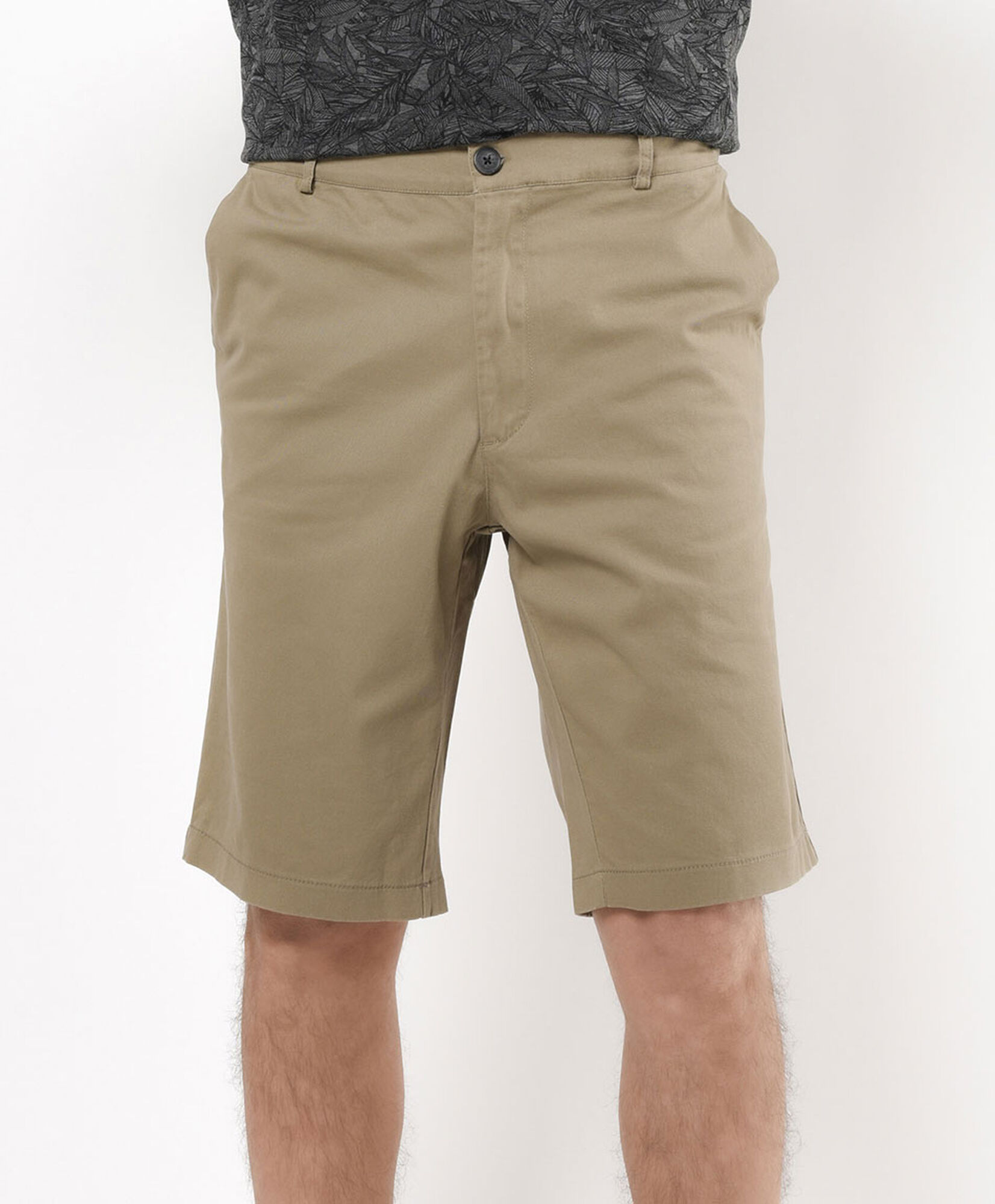 Bermuda hombre beige Bermuda hombre beige