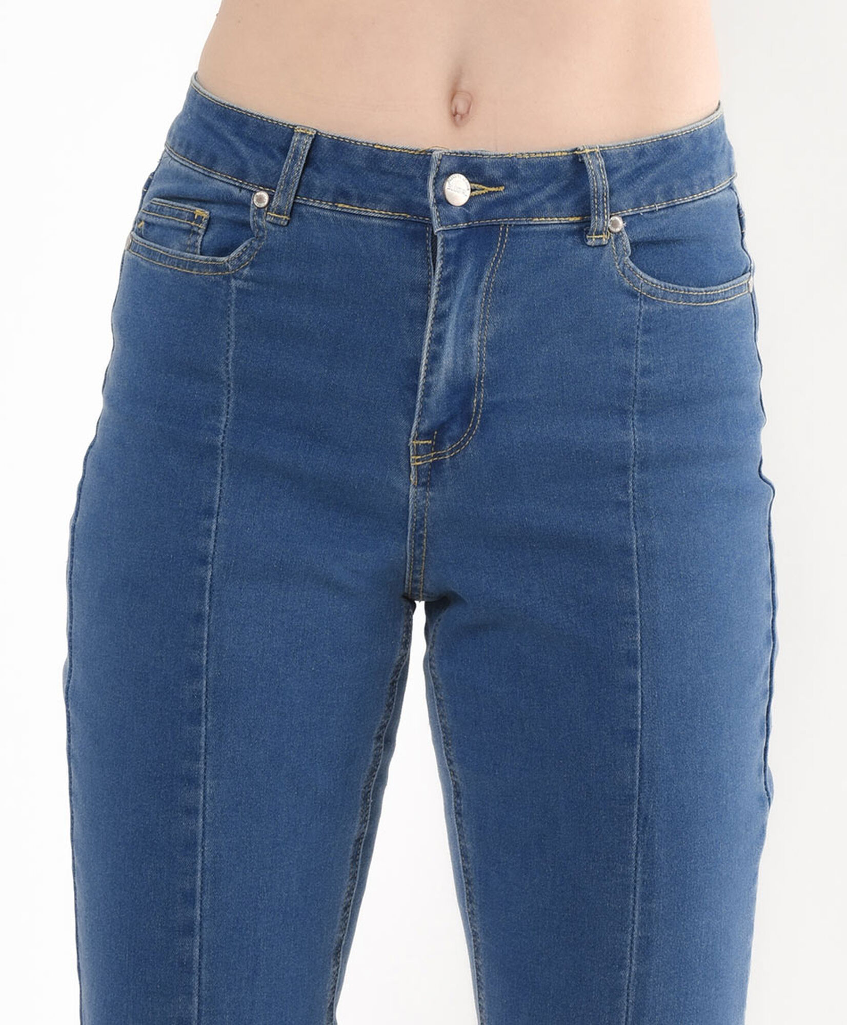 Jeans mujer costuras flare Jeans mujer costuras flare