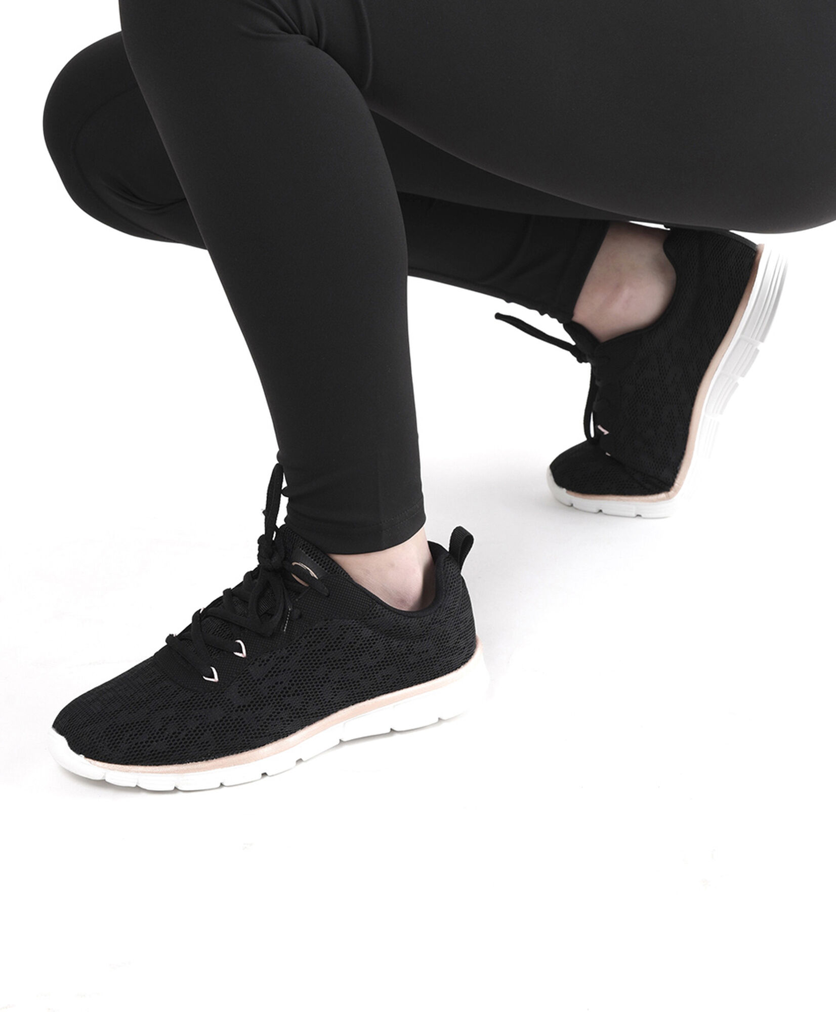 Zapatilla mujer deportiva malla jaspeada Zapatilla mujer deportiva malla jaspeada