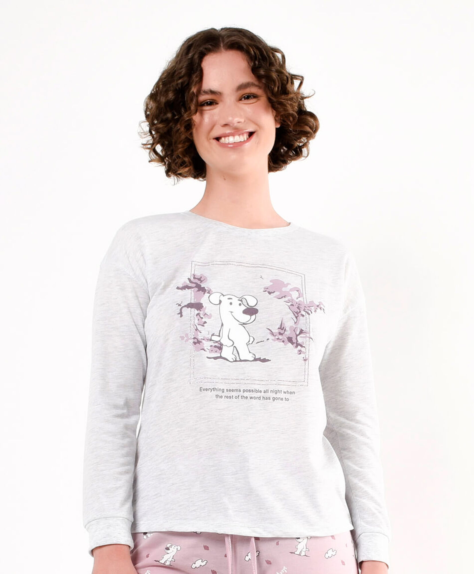 Pijama mujer flor y perro Pijama mujer flor y perro