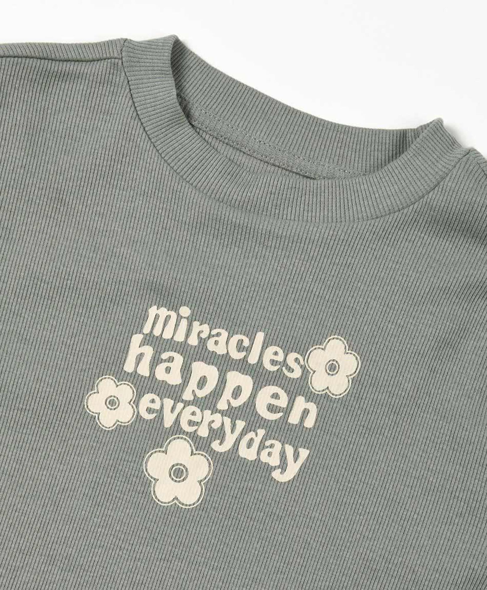 Polera niña frase vuelitos Polera niña frase vuelitos