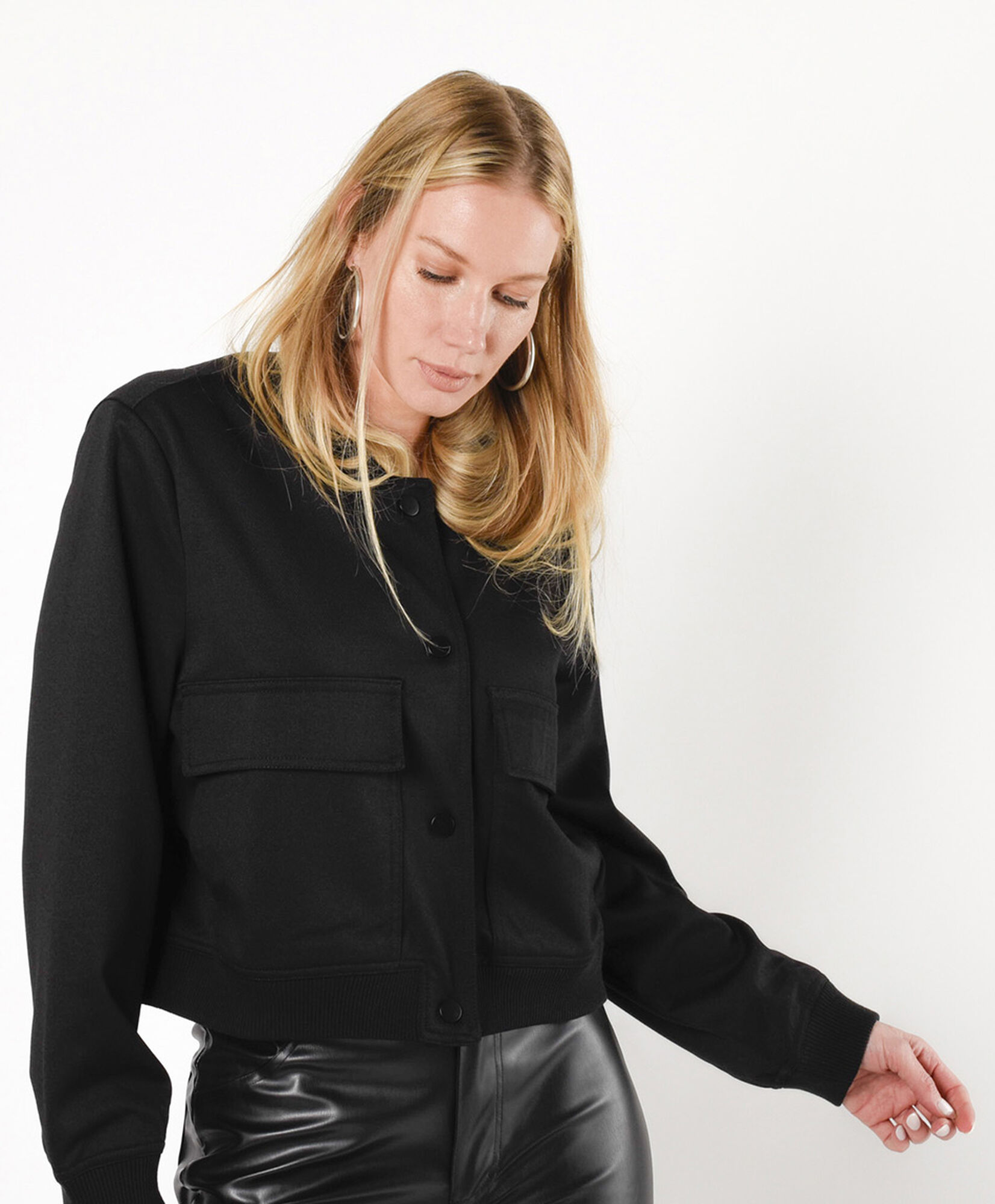 Chaqueta mujer bolsillos crop Chaqueta mujer bolsillos crop