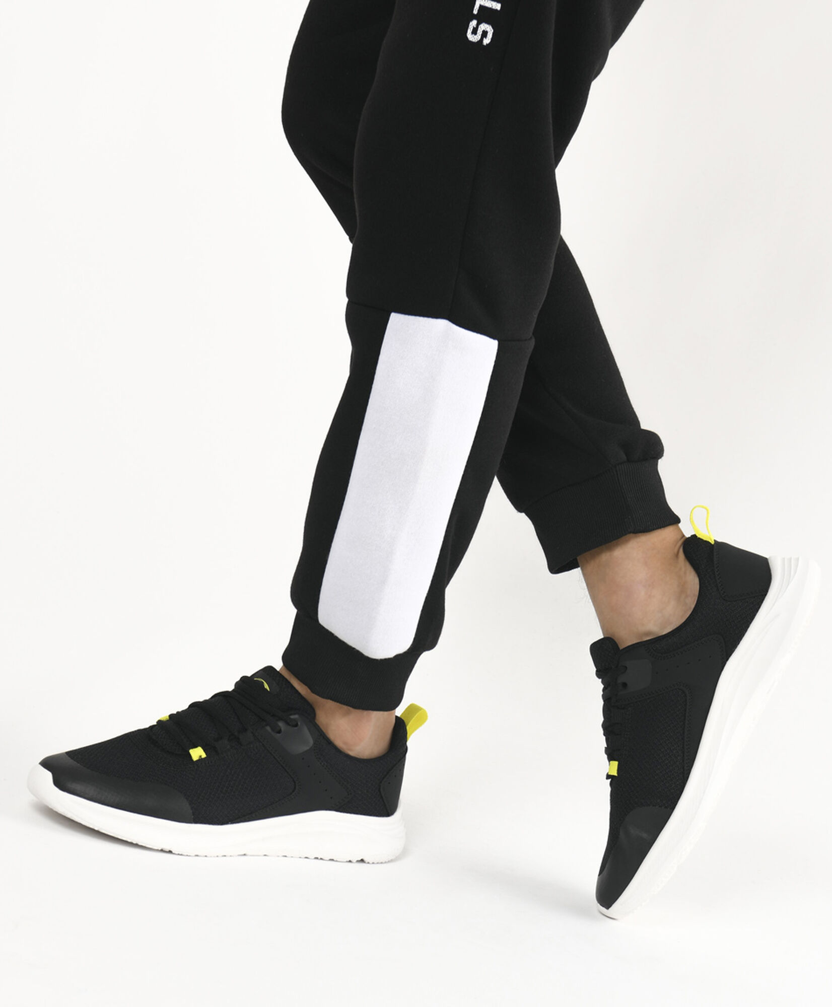 Zapatilla hombre deportiva malla Zapatilla hombre deportiva malla