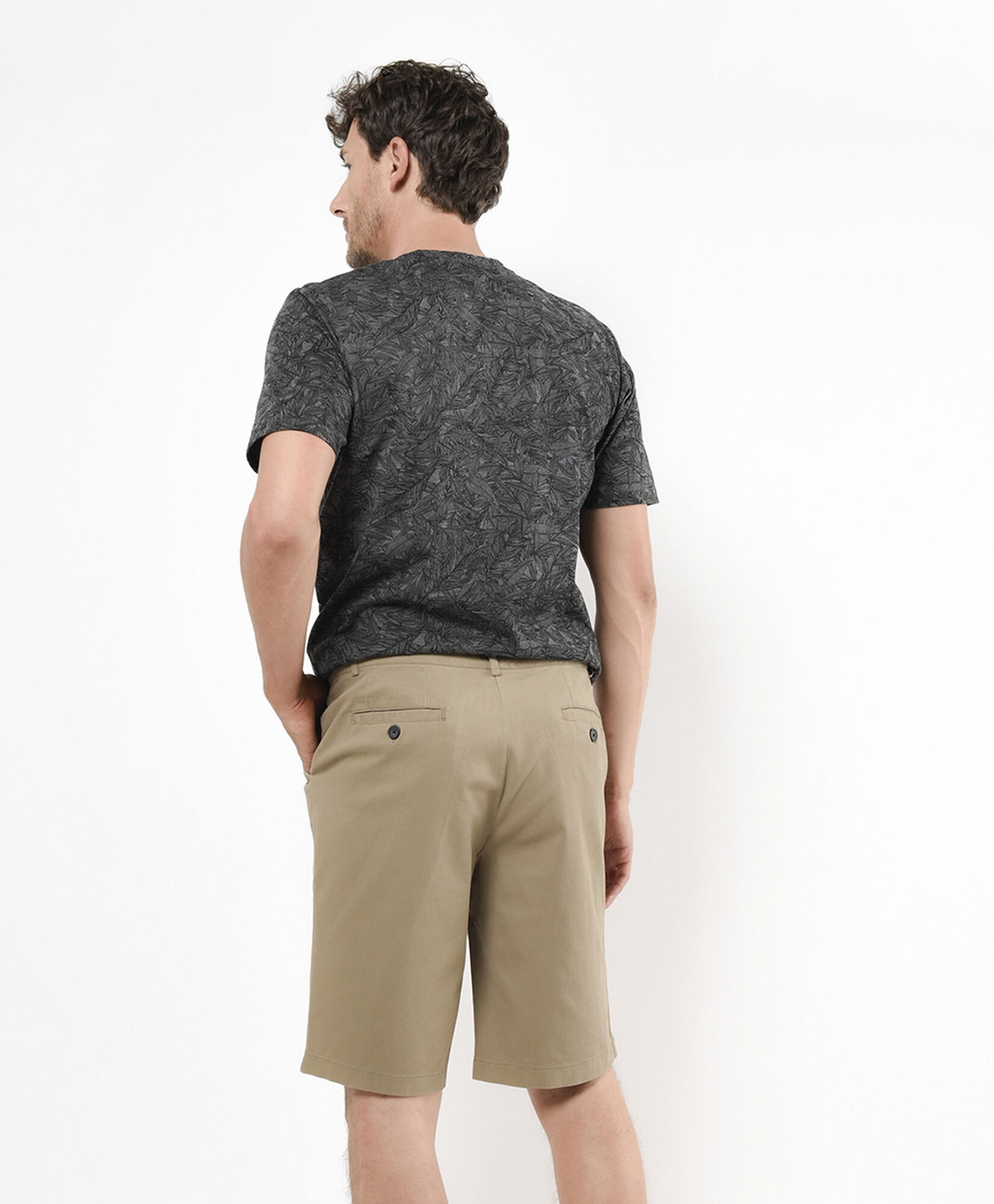 Bermuda hombre beige Bermuda hombre beige