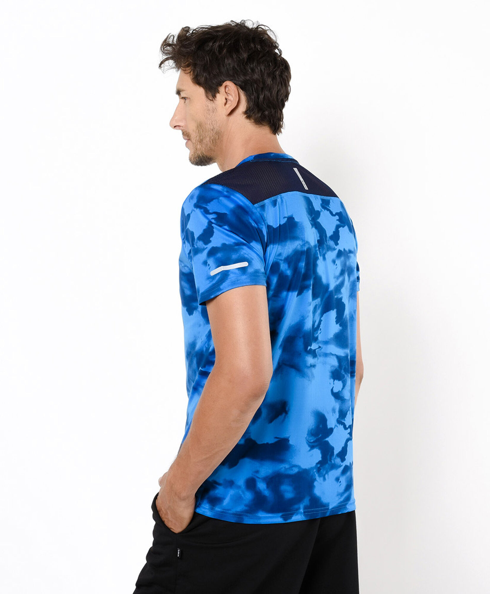Polera deportiva hombre manchas Polera deportiva hombre manchas