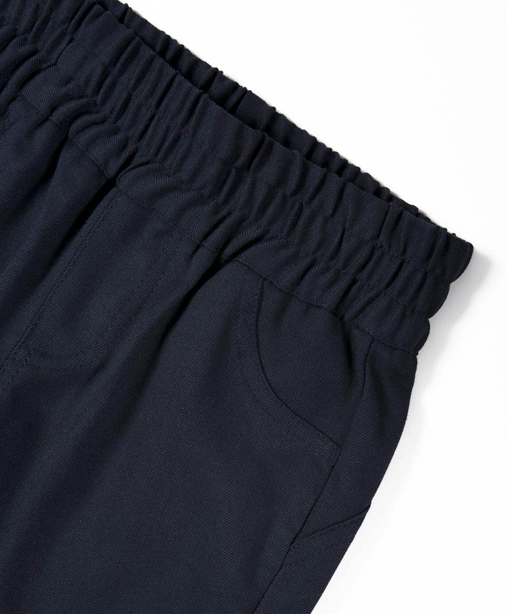Pant escolar azul con bordado Pant escolar azul con bordado
