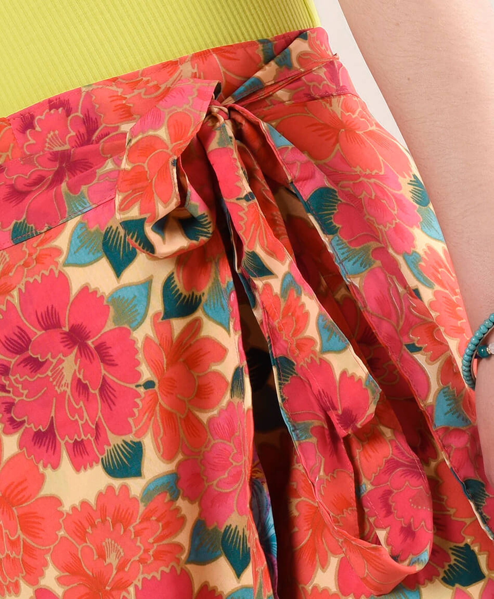 Falda mujer estilo pareo doble estampado Falda mujer estilo pareo doble estampado