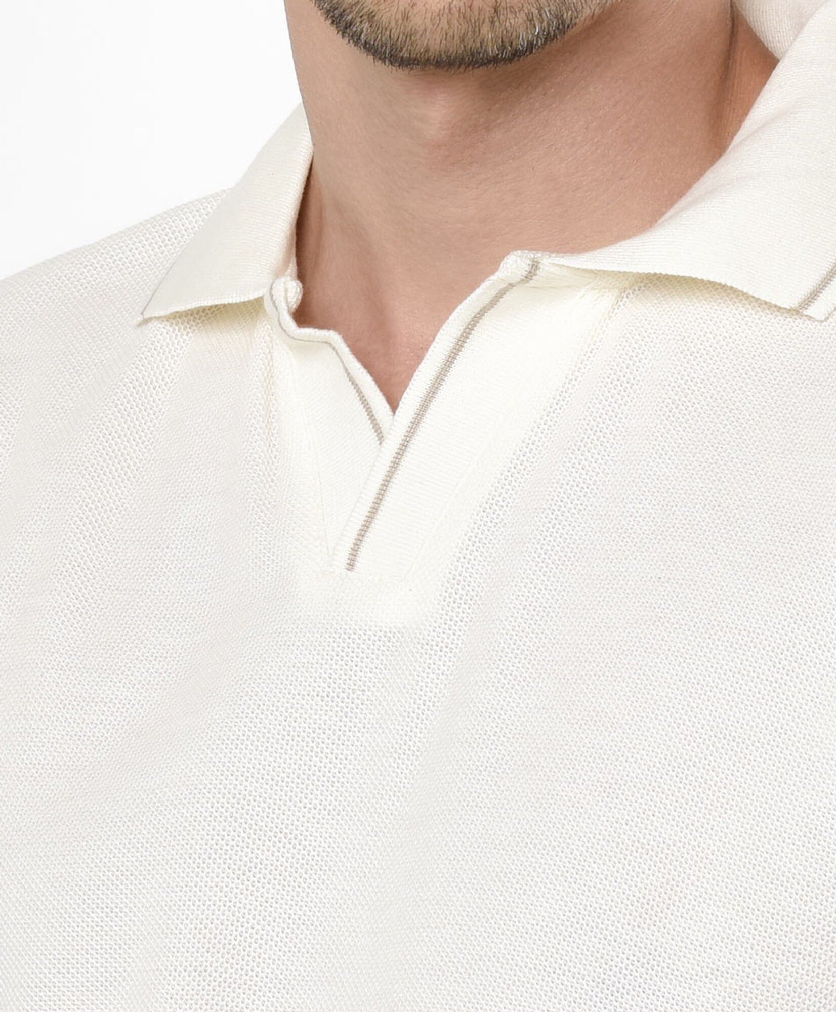 Polera hombre lisa cuello piqué Polera hombre lisa cuello piqué