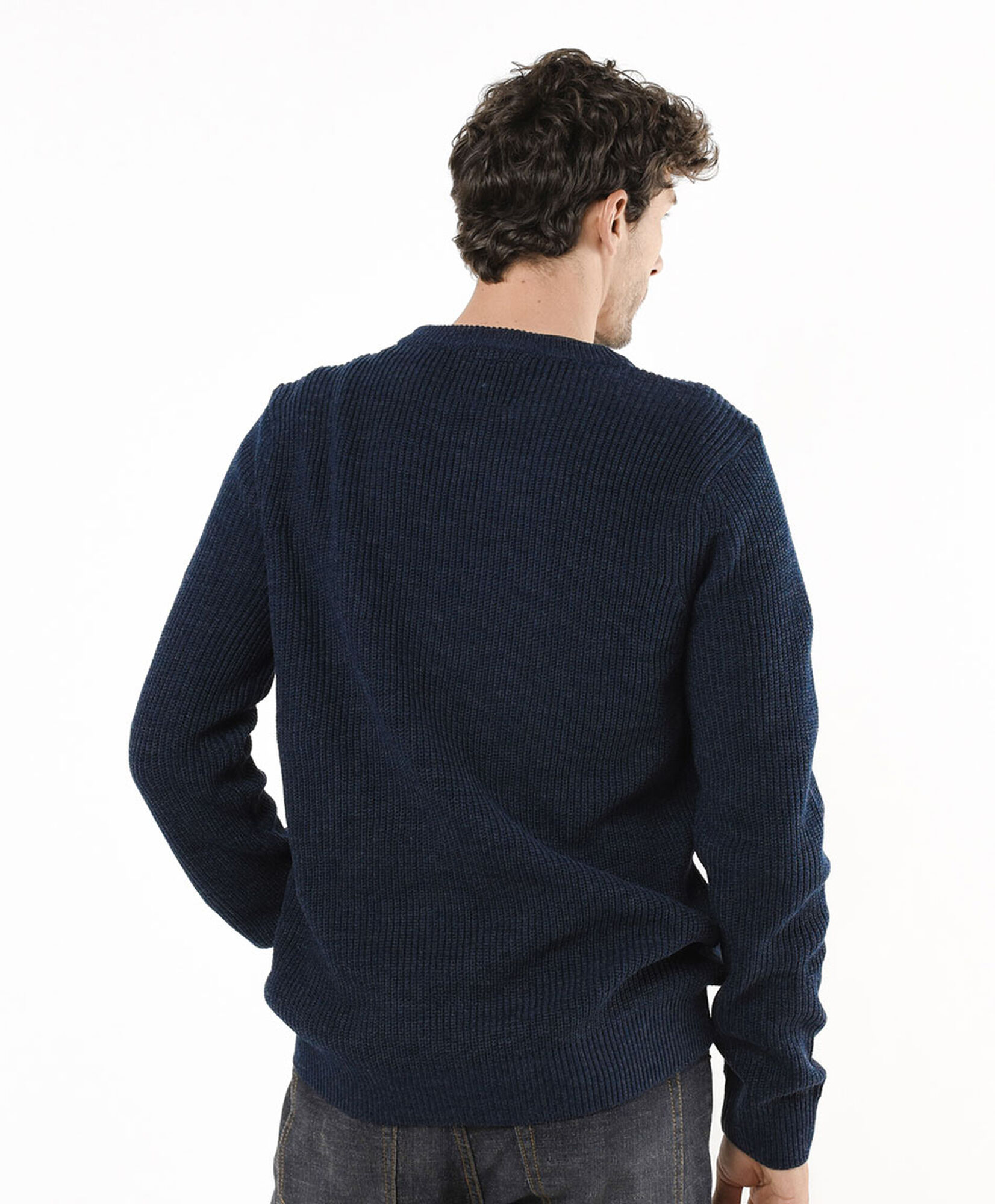 Sweater hombre acanalado Sweater hombre acanalado