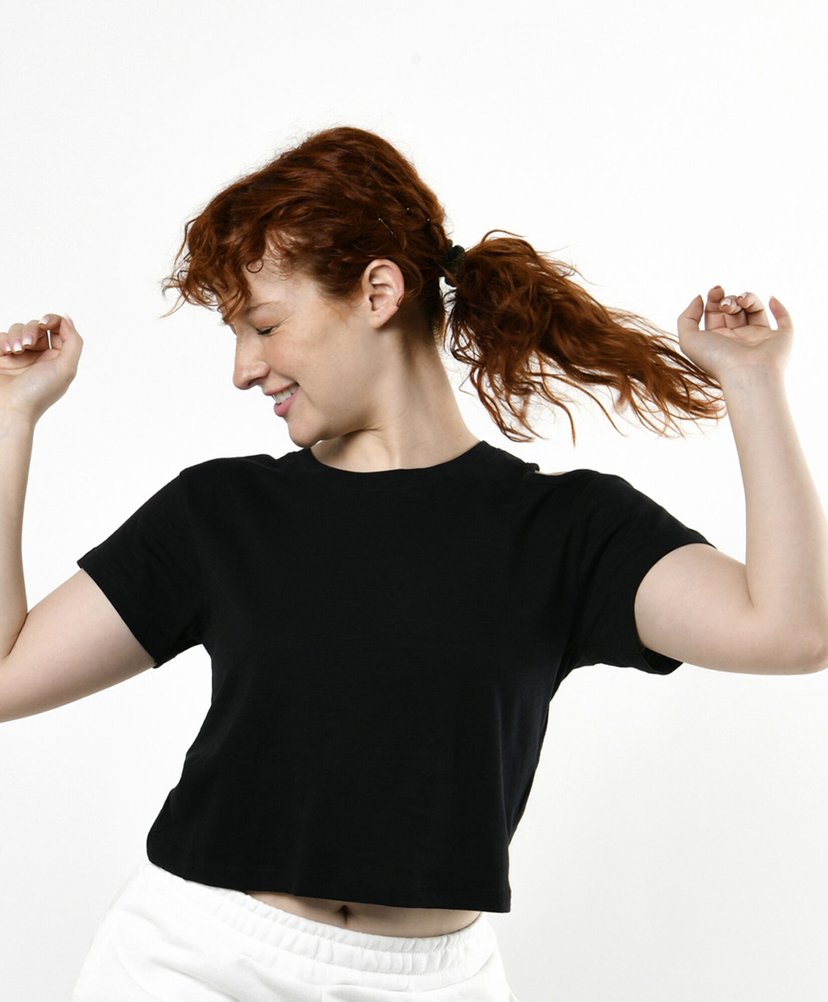 Polera deportiva mujer cut out crop Polera deportiva mujer cut out crop
