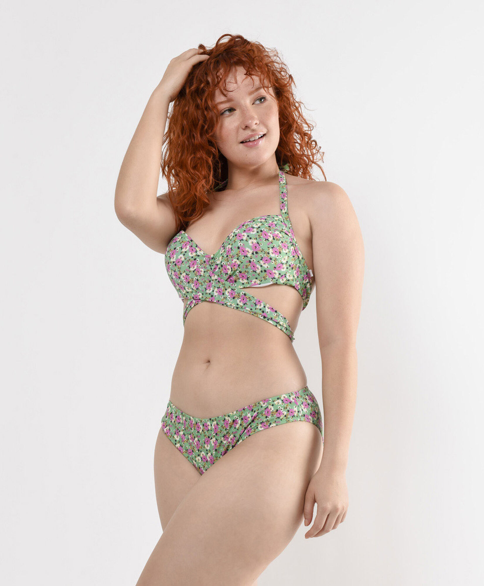 Bikini mujer floreado cruzado Bikini mujer floreado cruzado