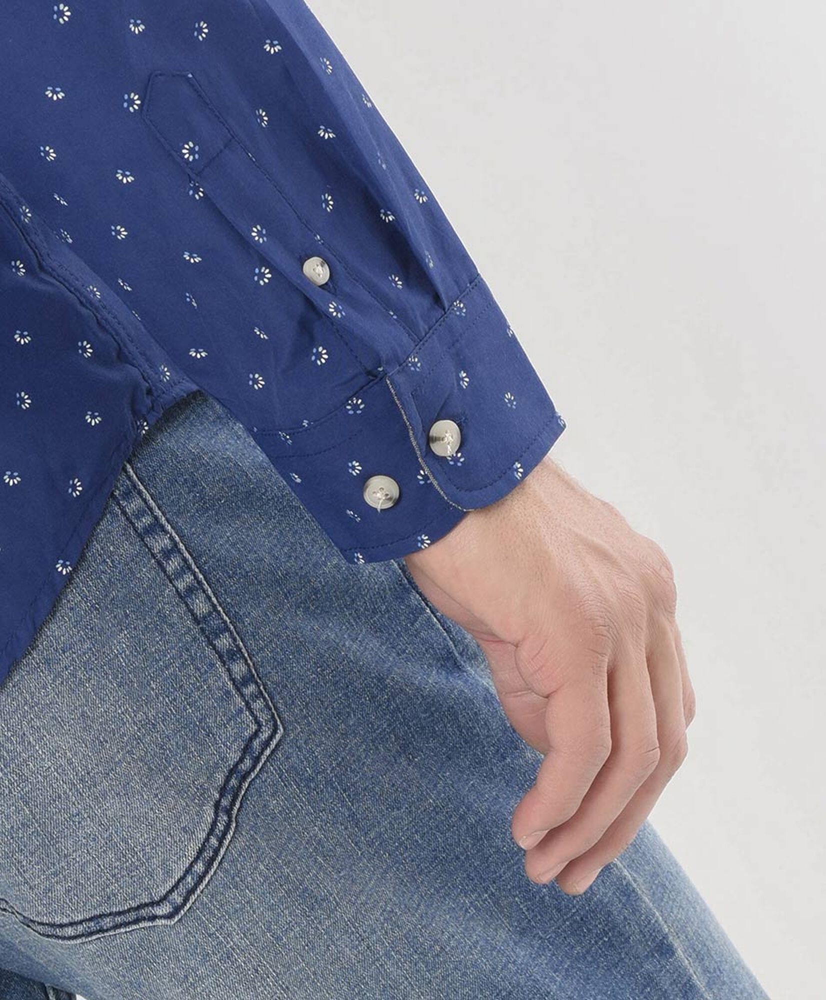 Camisa hombre florcitas manga larga Camisa hombre florcitas manga larga