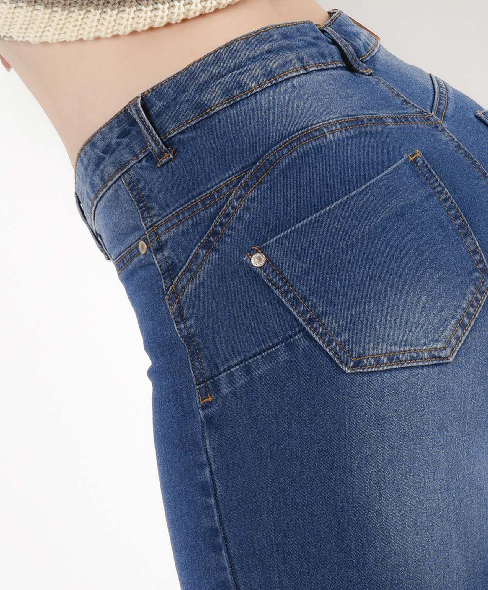 Jeans mujer tiro alto clásico Jeans mujer tiro alto clásico