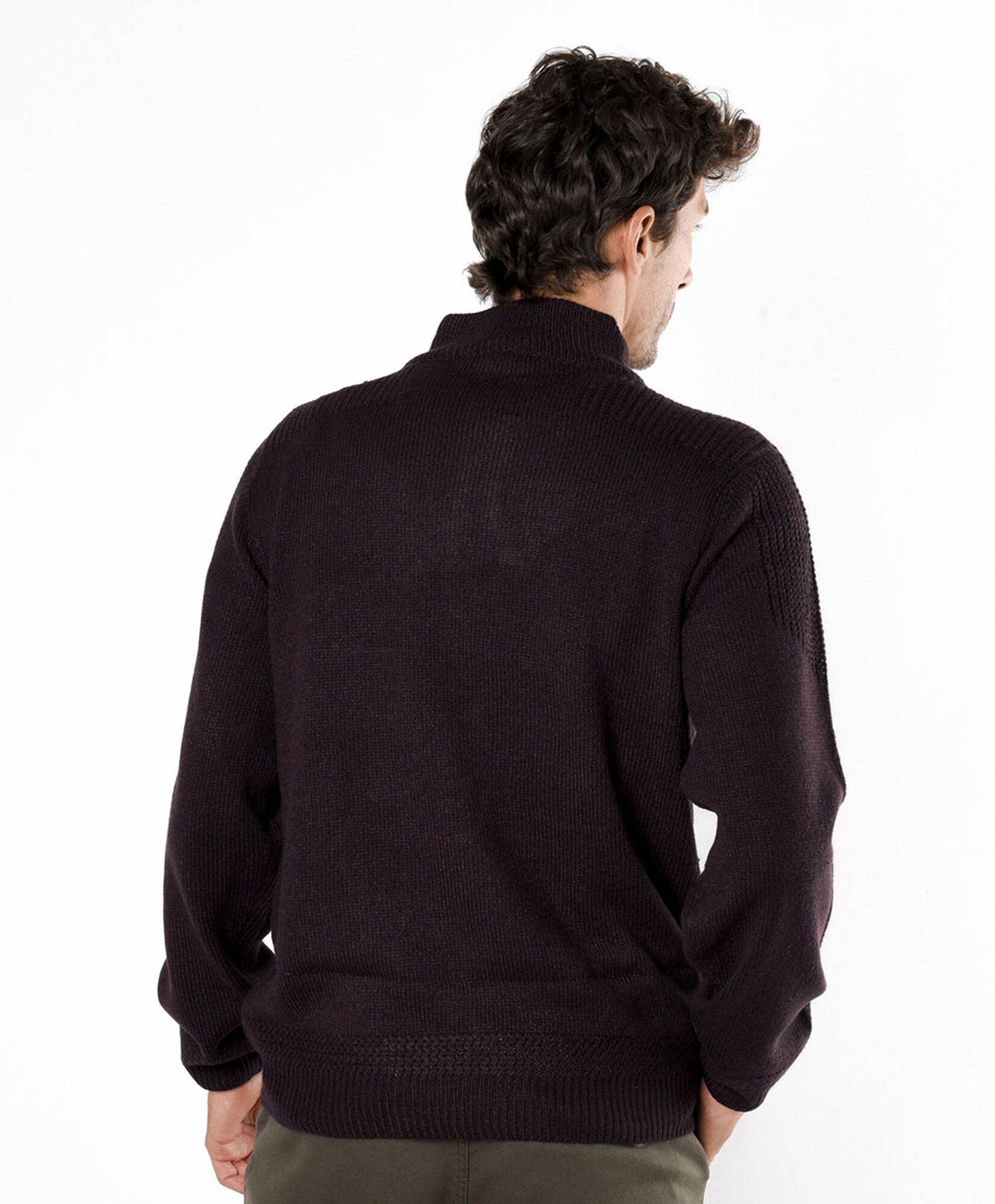 Sweater hombre cuello alto botones Sweater hombre cuello alto botones