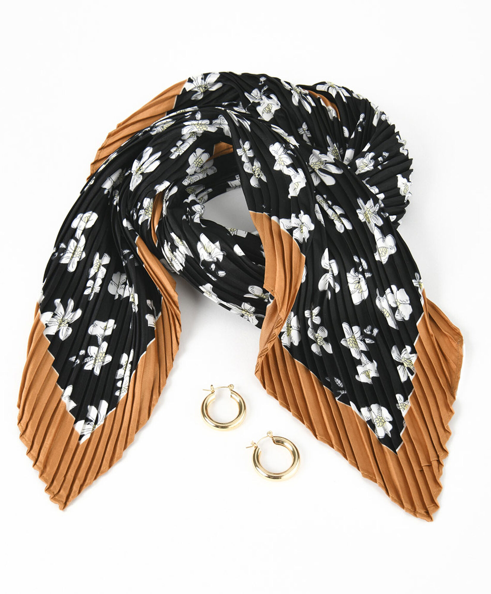 Set pañuelo + aros mujer floreado Set pañuelo + aros mujer floreado