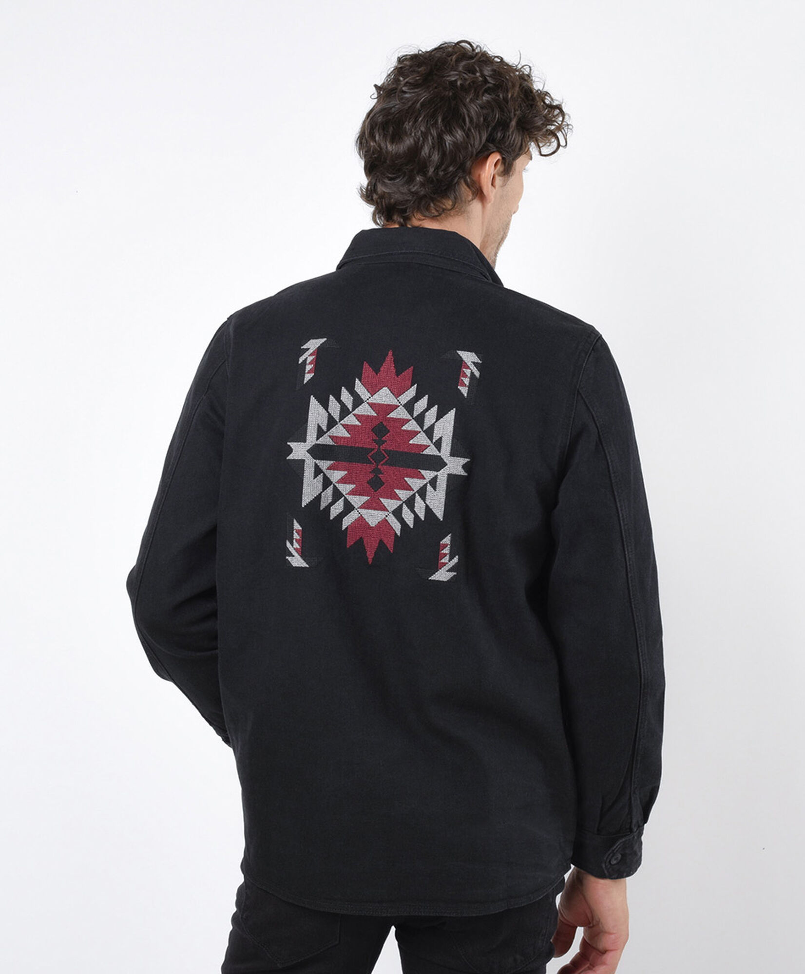 Chaqueta hombre denim bolsillo negra Chaqueta hombre denim bolsillo negra