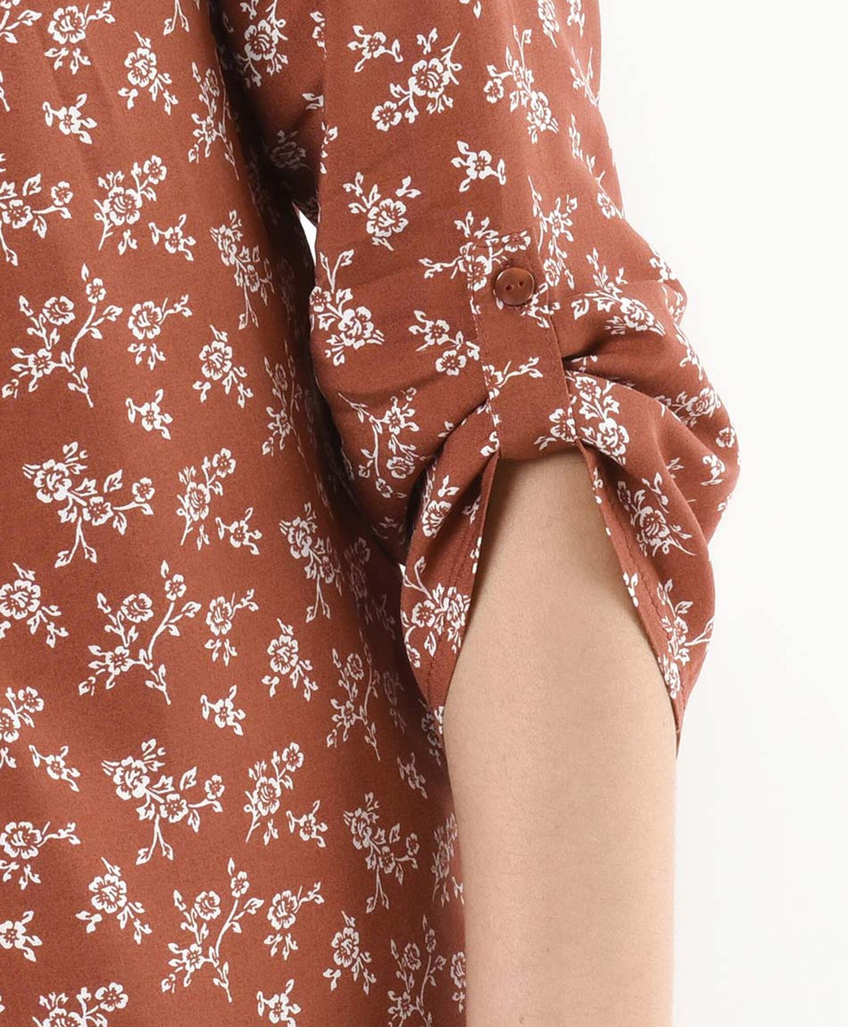 Blusa mujer estampado florcitas Blusa mujer estampado florcitas