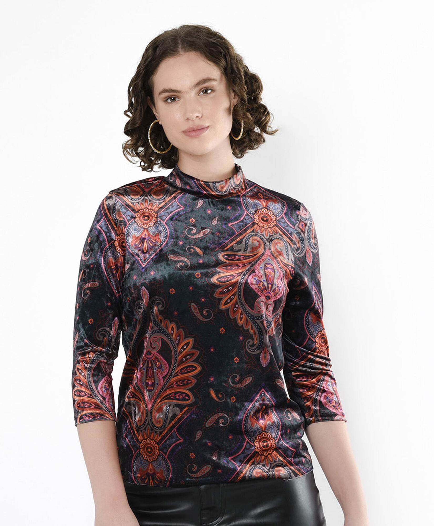 Polera mujer diseño velvet Polera mujer diseño velvet