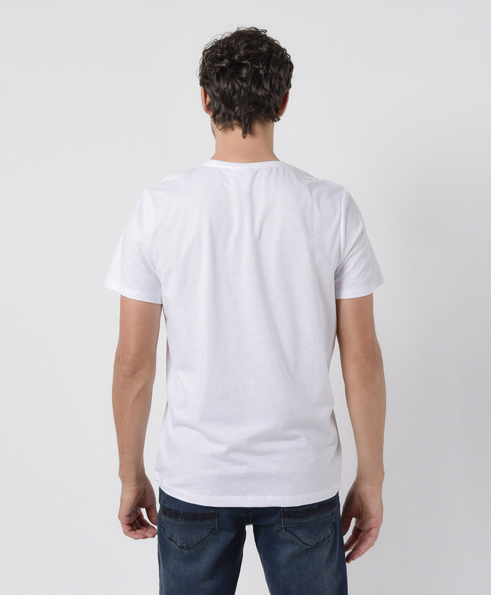 Polera hombre estampado serpientes Polera hombre estampado serpientes