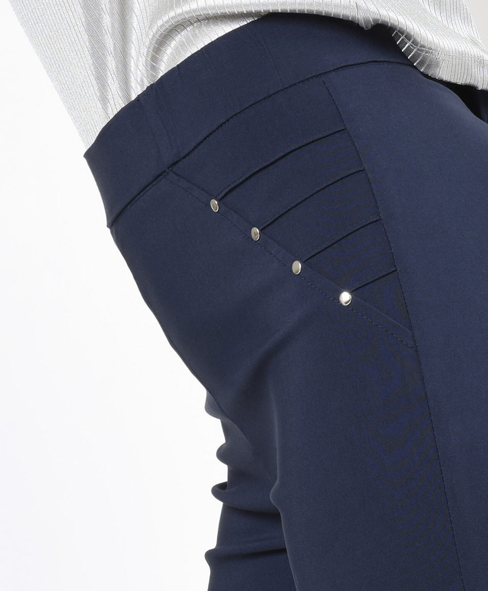 Pantalón mujer tachitas skinny fit Pantalón mujer tachitas skinny fit