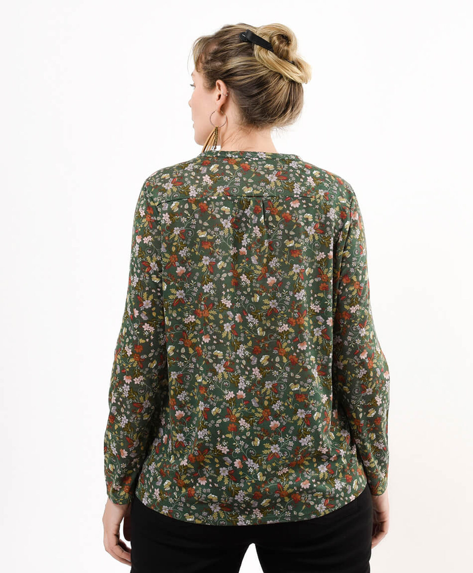 Polera mujer floreada botones Polera mujer floreada botones