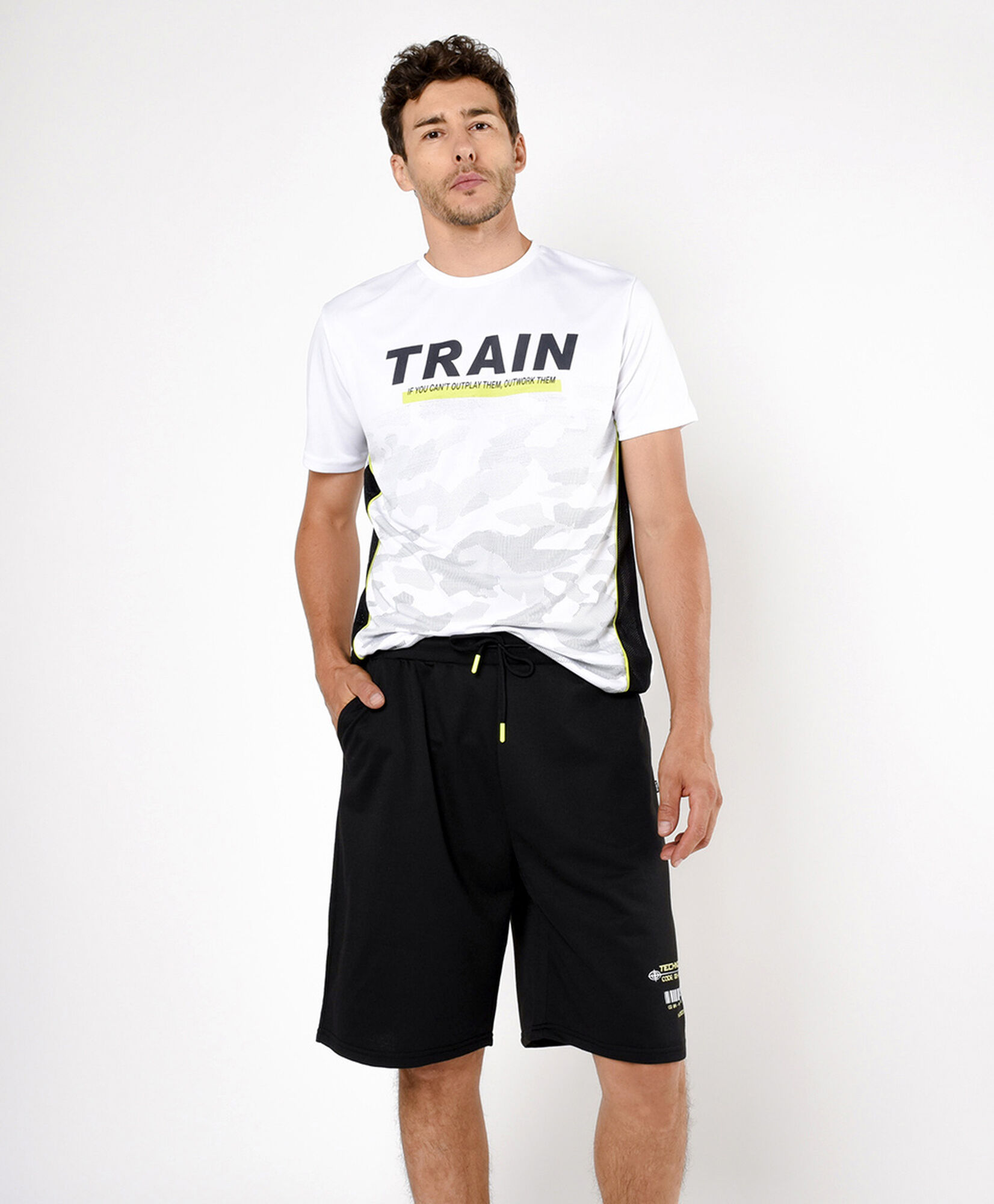 Short deportivo hombre texto Short deportivo hombre texto