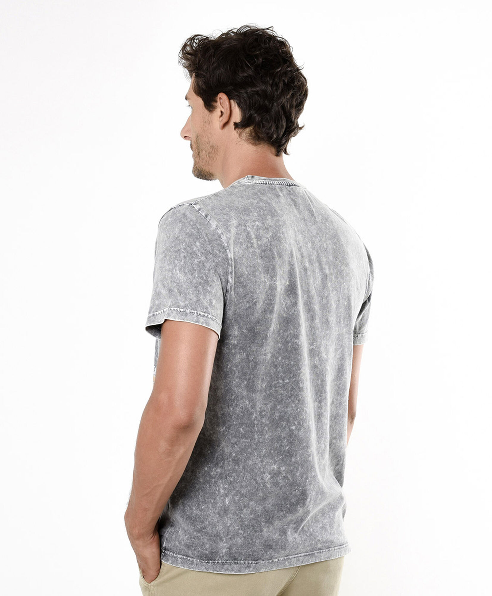 Polera hombre estampado águila Polera hombre estampado águila
