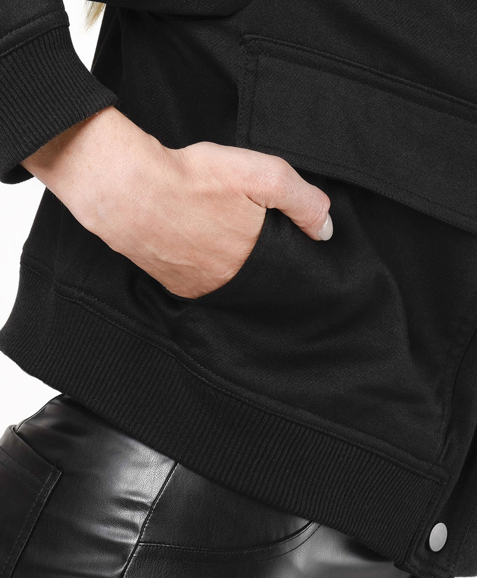 Chaqueta mujer bolsillos crop Chaqueta mujer bolsillos crop