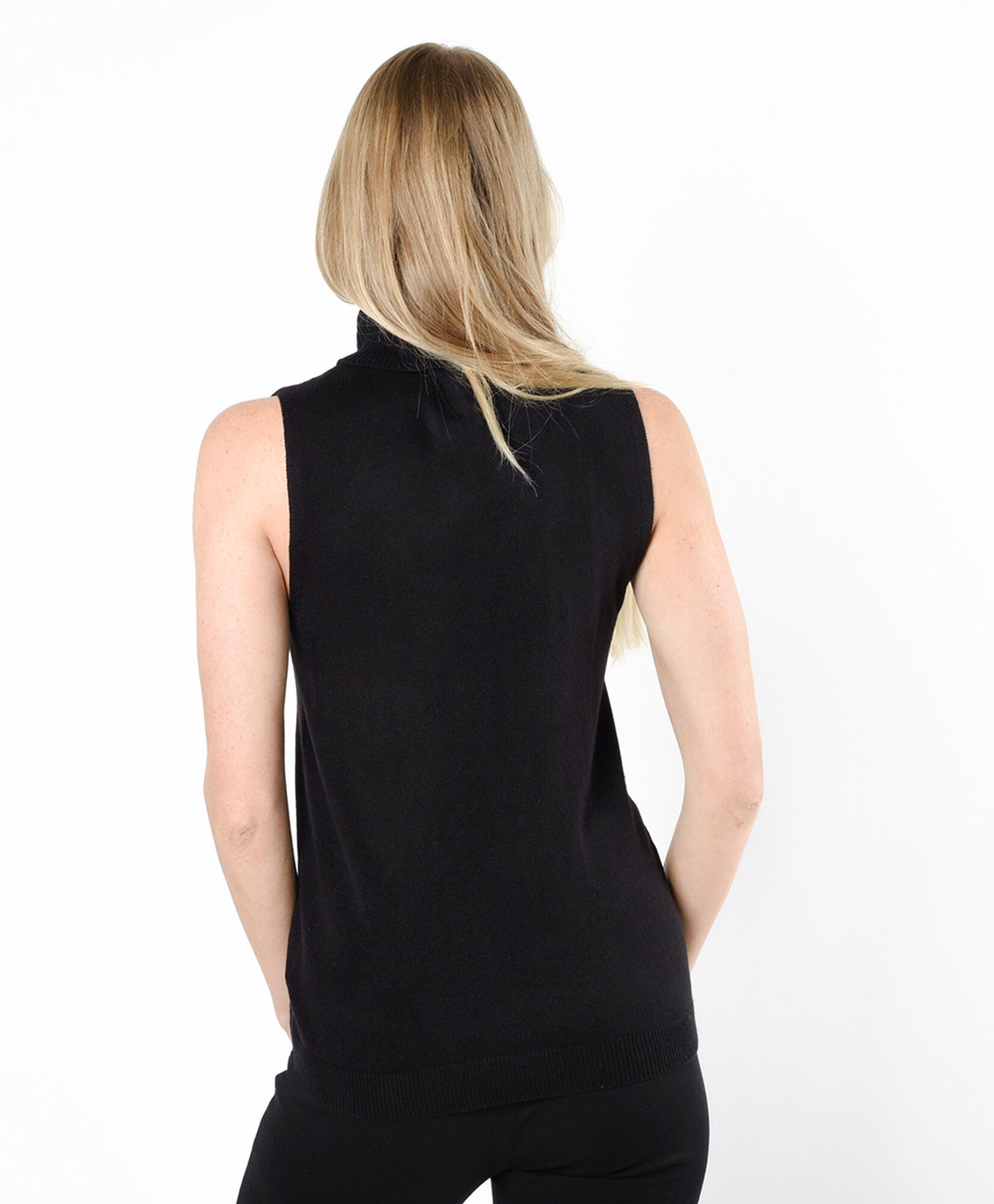 Sweater mujer cuello alto sin mangas Sweater mujer cuello alto sin mangas