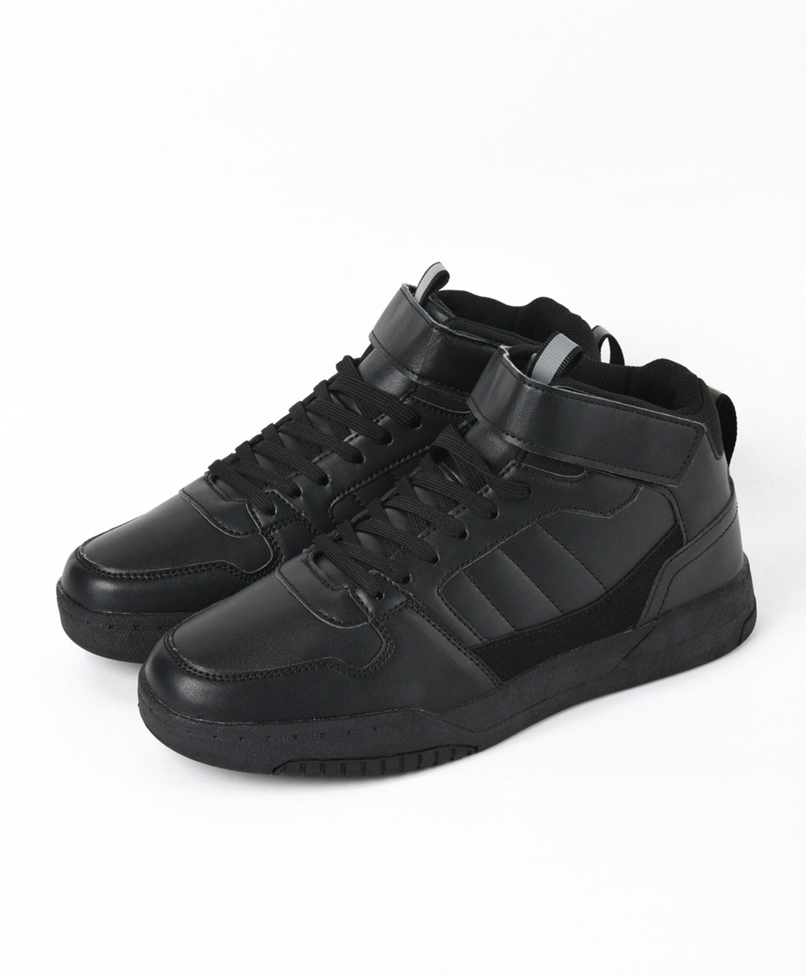 Zapatilla escolar caña alta velcro Zapatilla escolar caña alta velcro