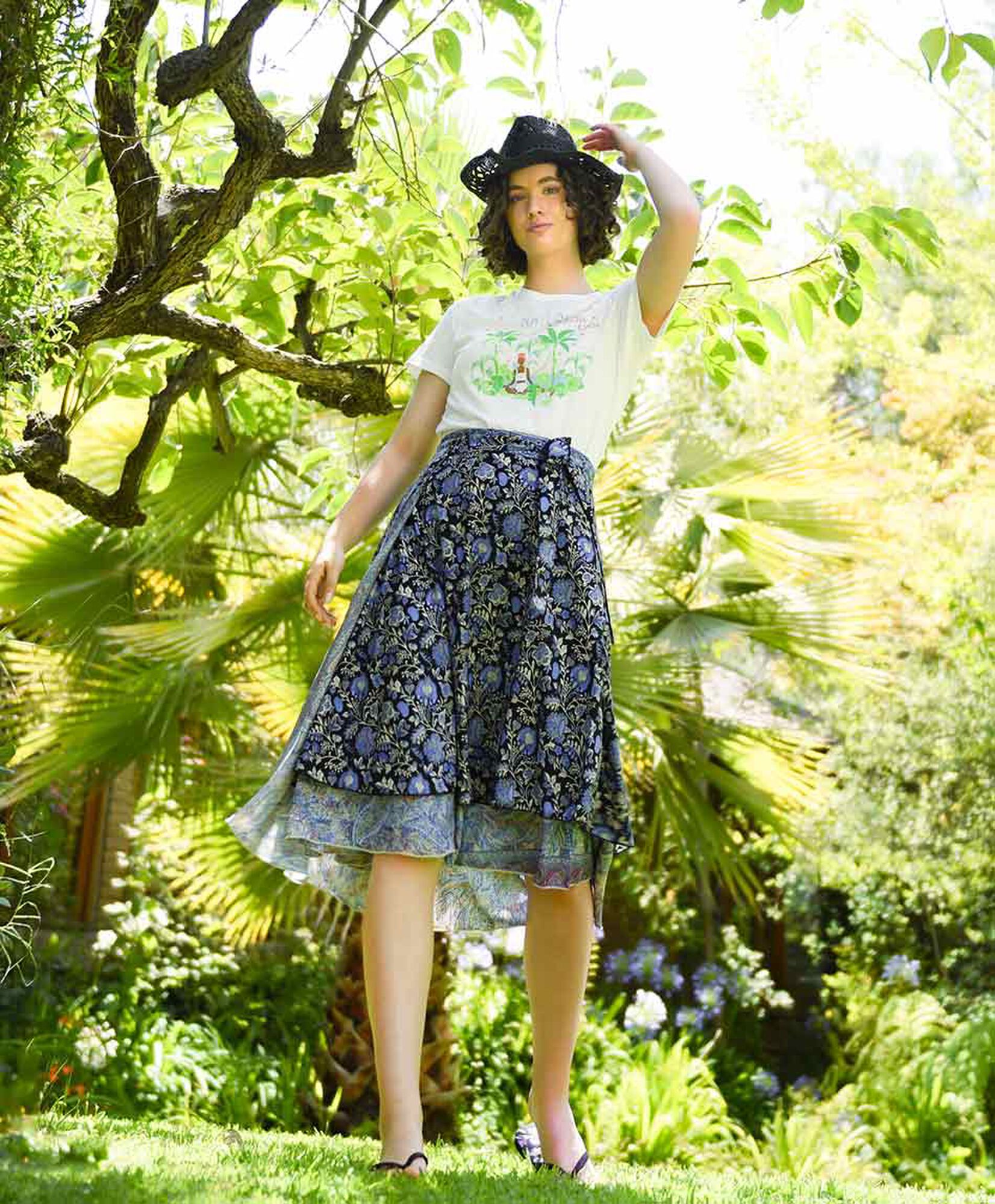 Falda mujer estilo pareo doble estampado Falda mujer estilo pareo doble estampado