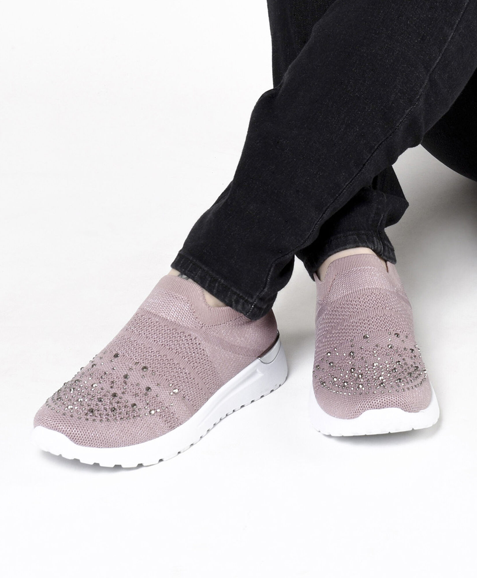 Zapatilla mujer slip on piedras rosada Zapatilla mujer slip on piedras rosada