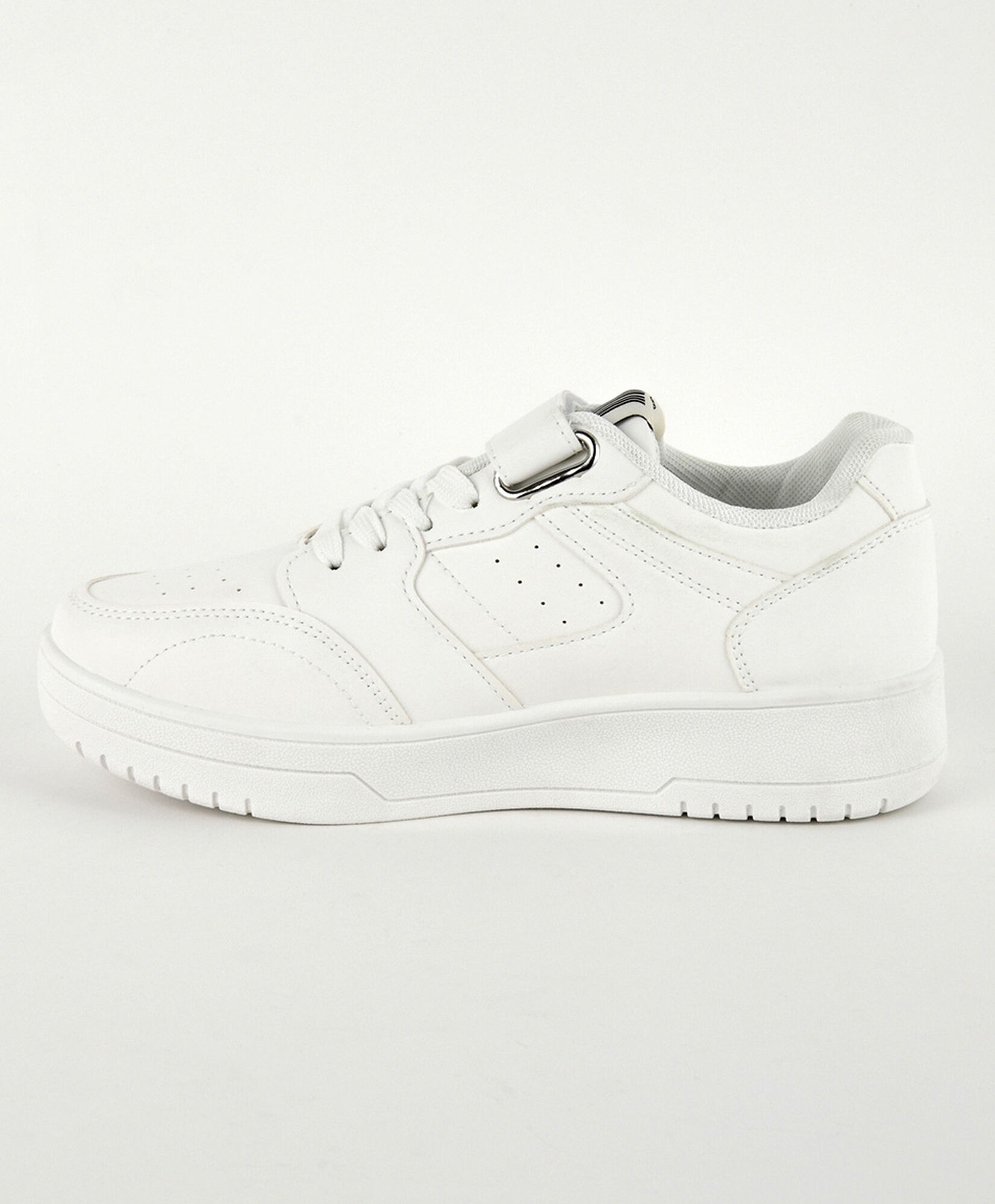 Zapatilla mujer velcro Zapatilla mujer velcro