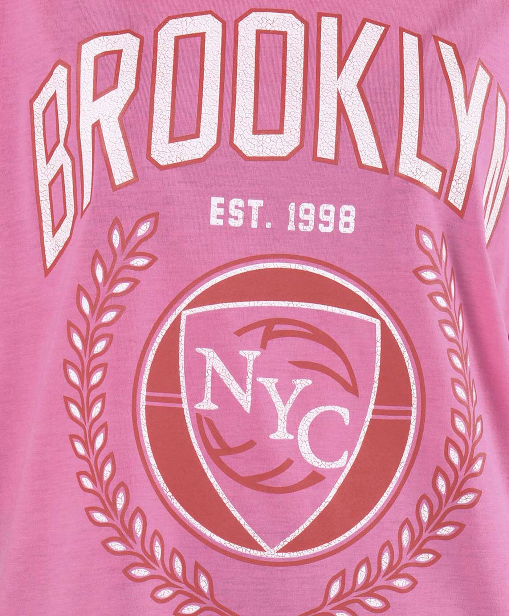 Polera deportiva mujer brooklyn oversize Polera deportiva mujer brooklyn oversize