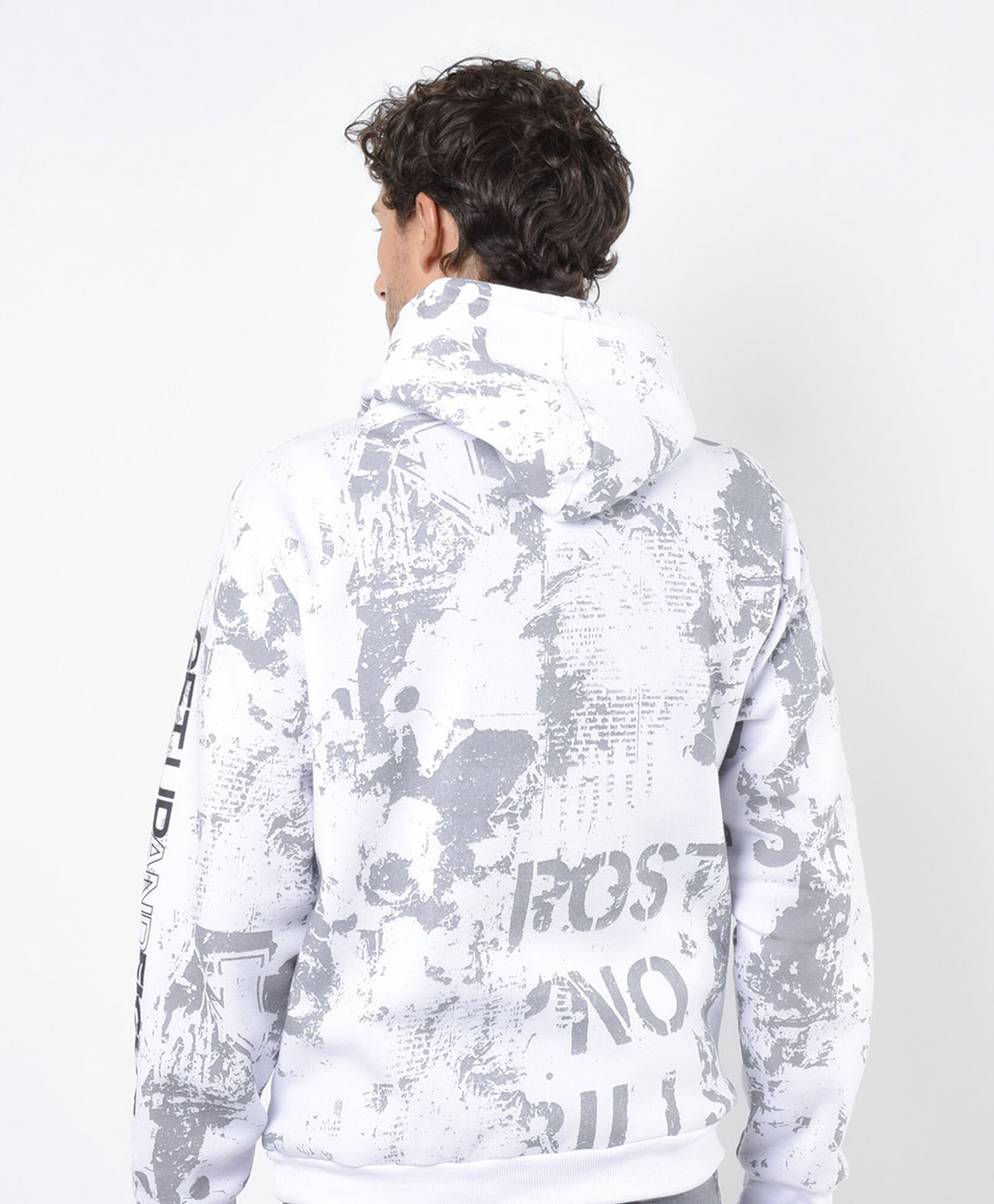 Polerón deportivo hombre estampados Polerón deportivo hombre estampados