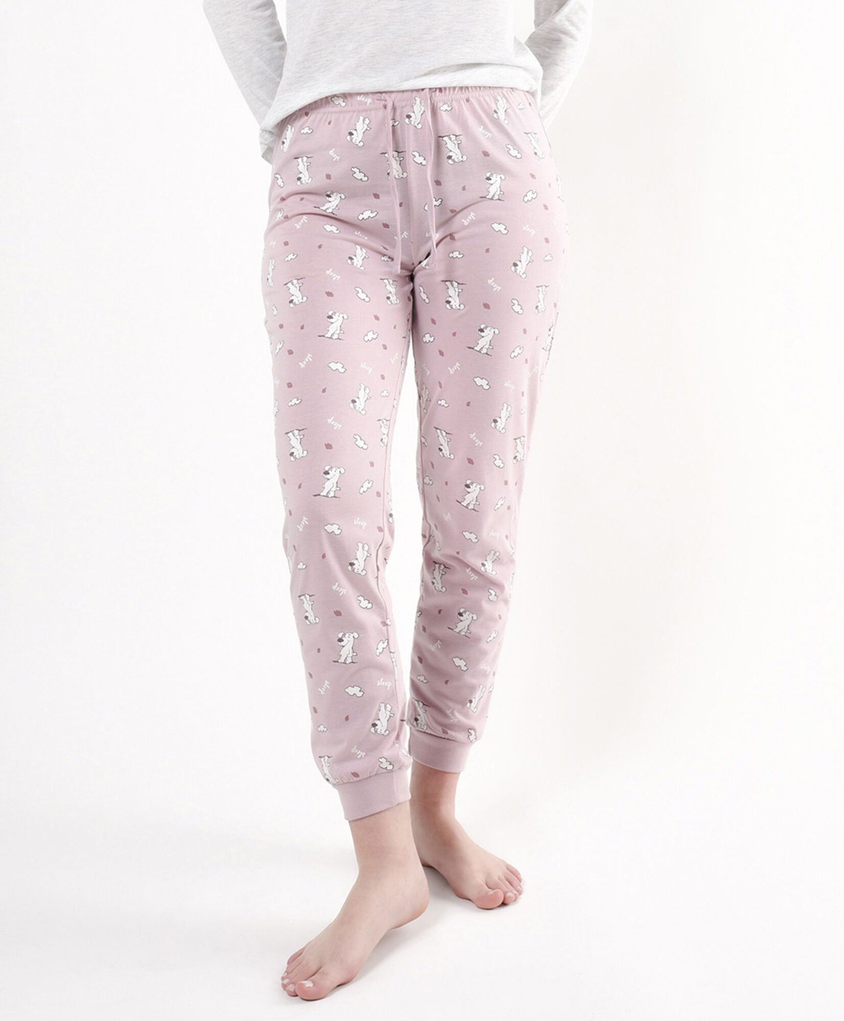 Pijama mujer flor y perro Pijama mujer flor y perro