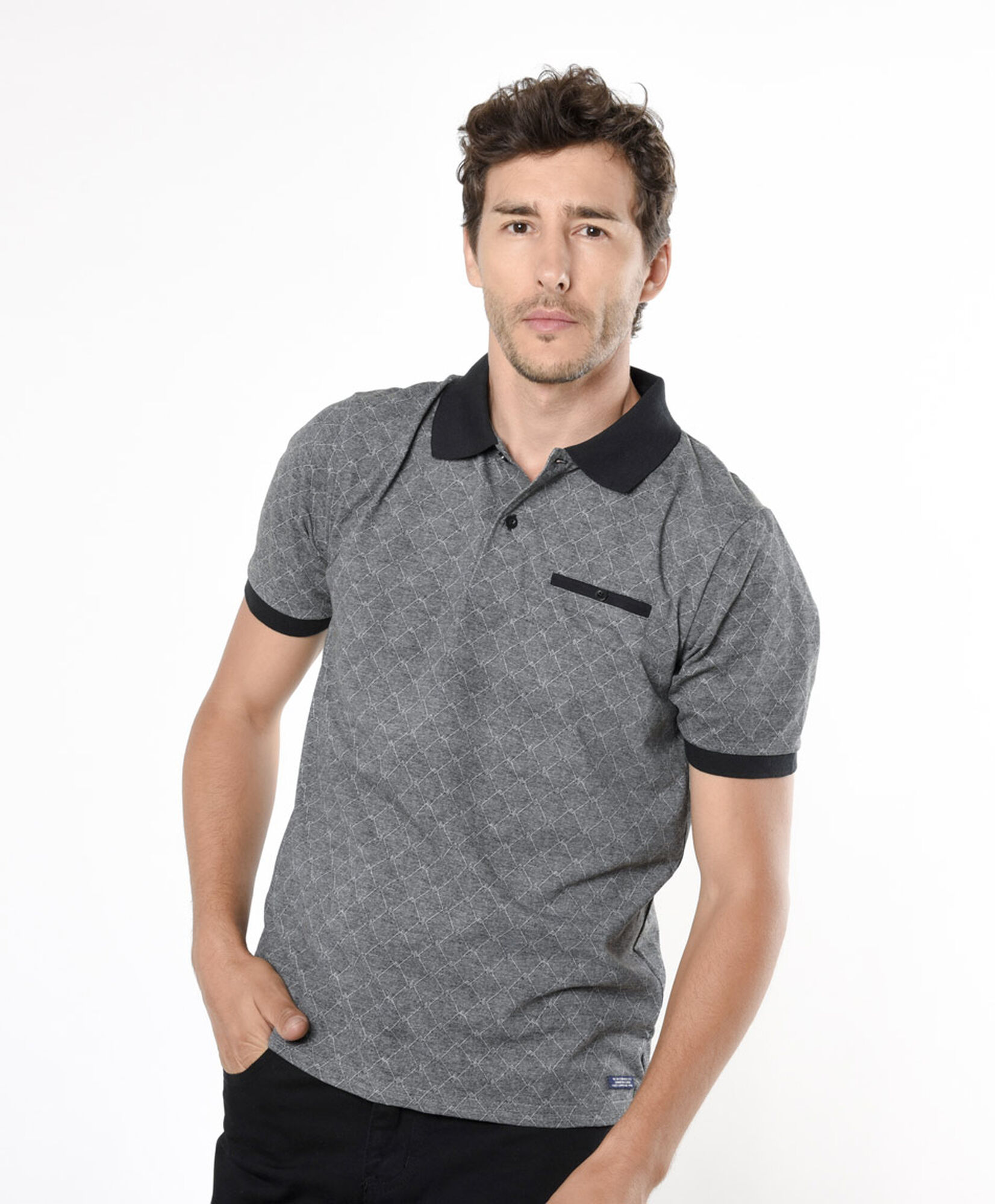 Polera hombre rombos cuello piqué Polera hombre rombos cuello piqué