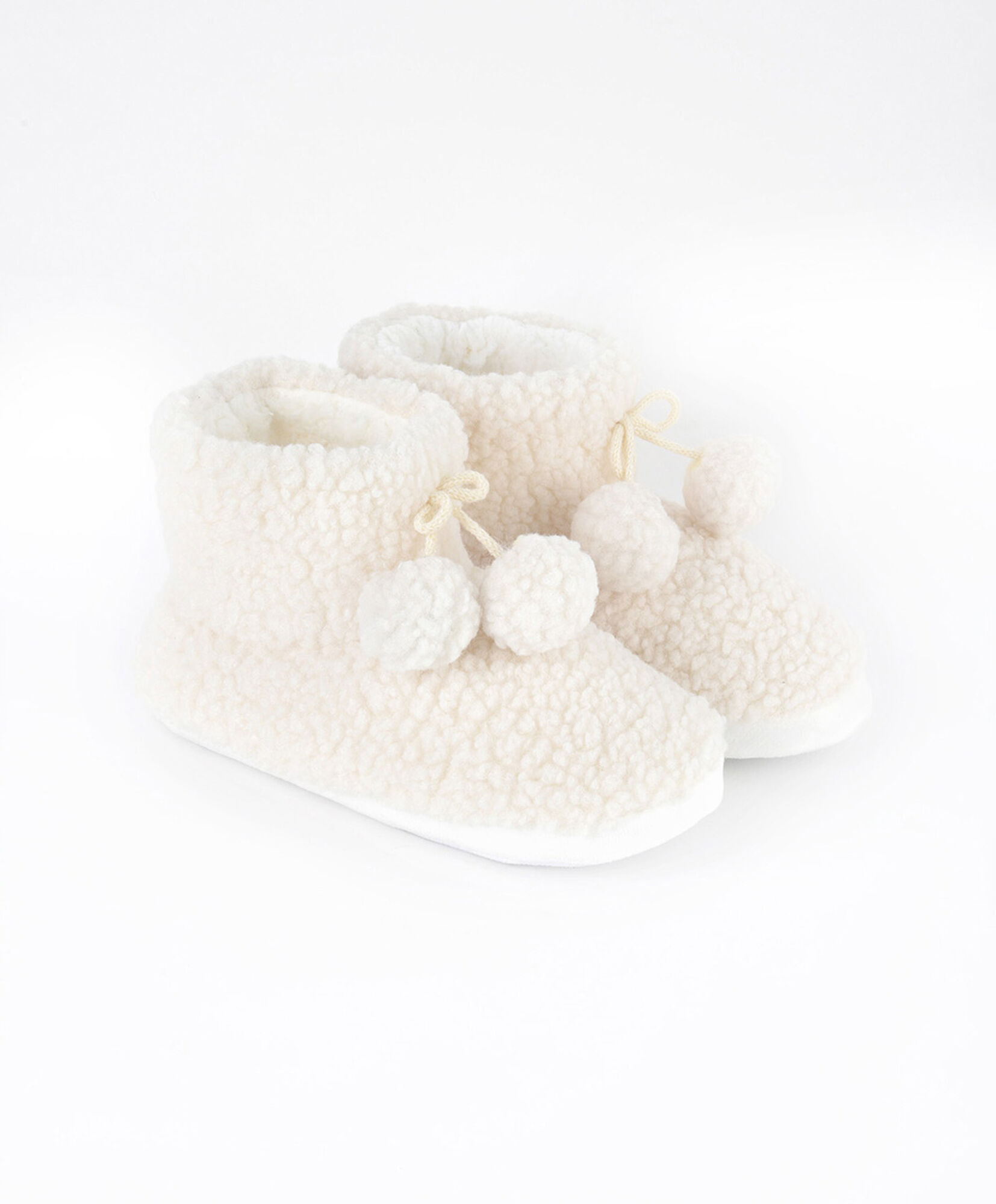 Pantufla mujer pompones Pantufla mujer pompones
