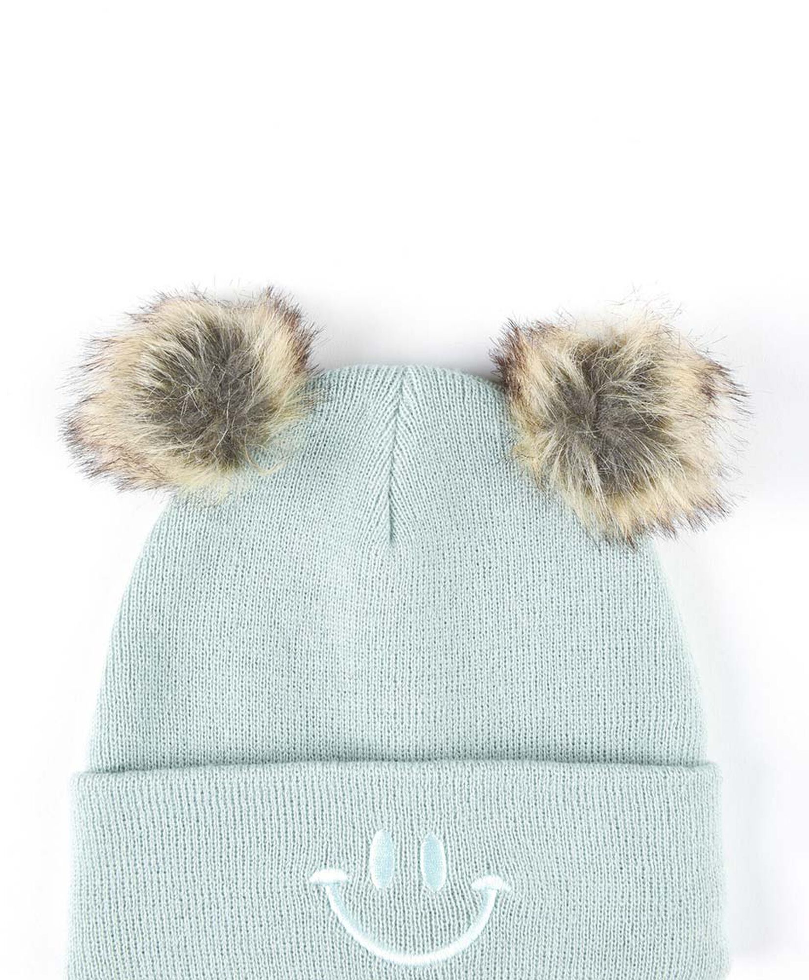 Gorro niña carita feliz pompones Gorro niña carita feliz pompones