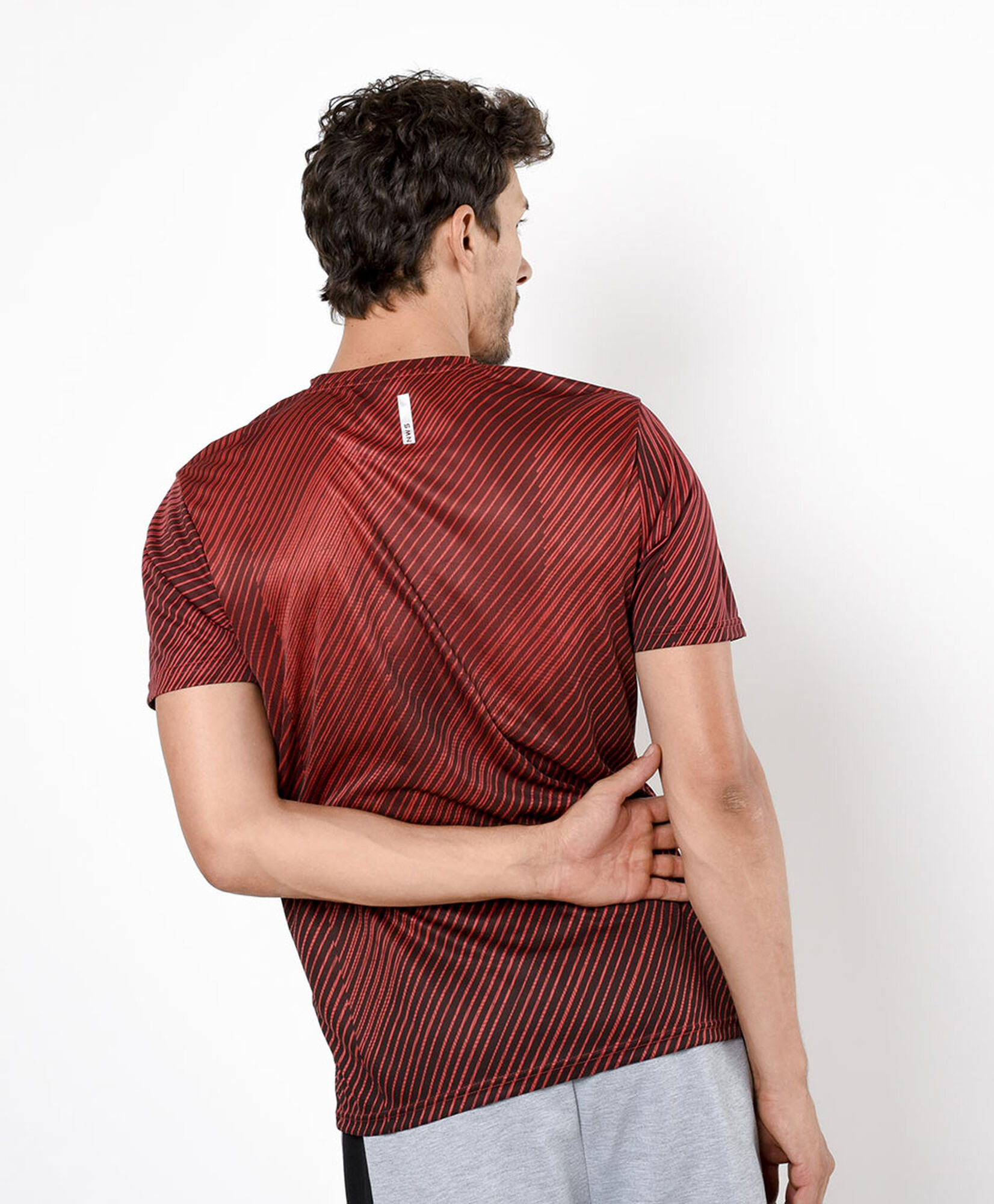 Polera deportiva hombre líneas Polera deportiva hombre líneas