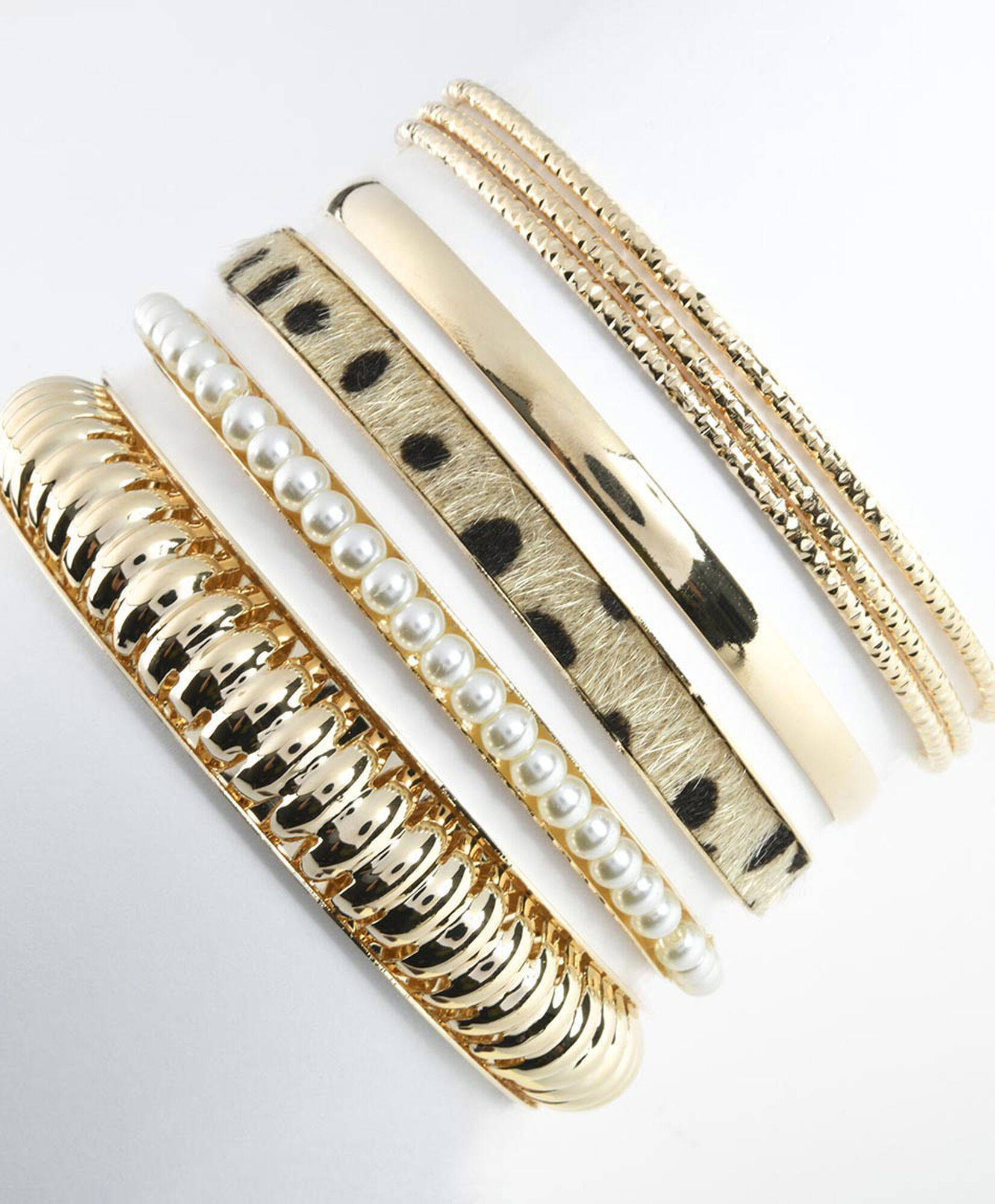 Set 7 pulseras mujer doradas Set 7 pulseras mujer doradas