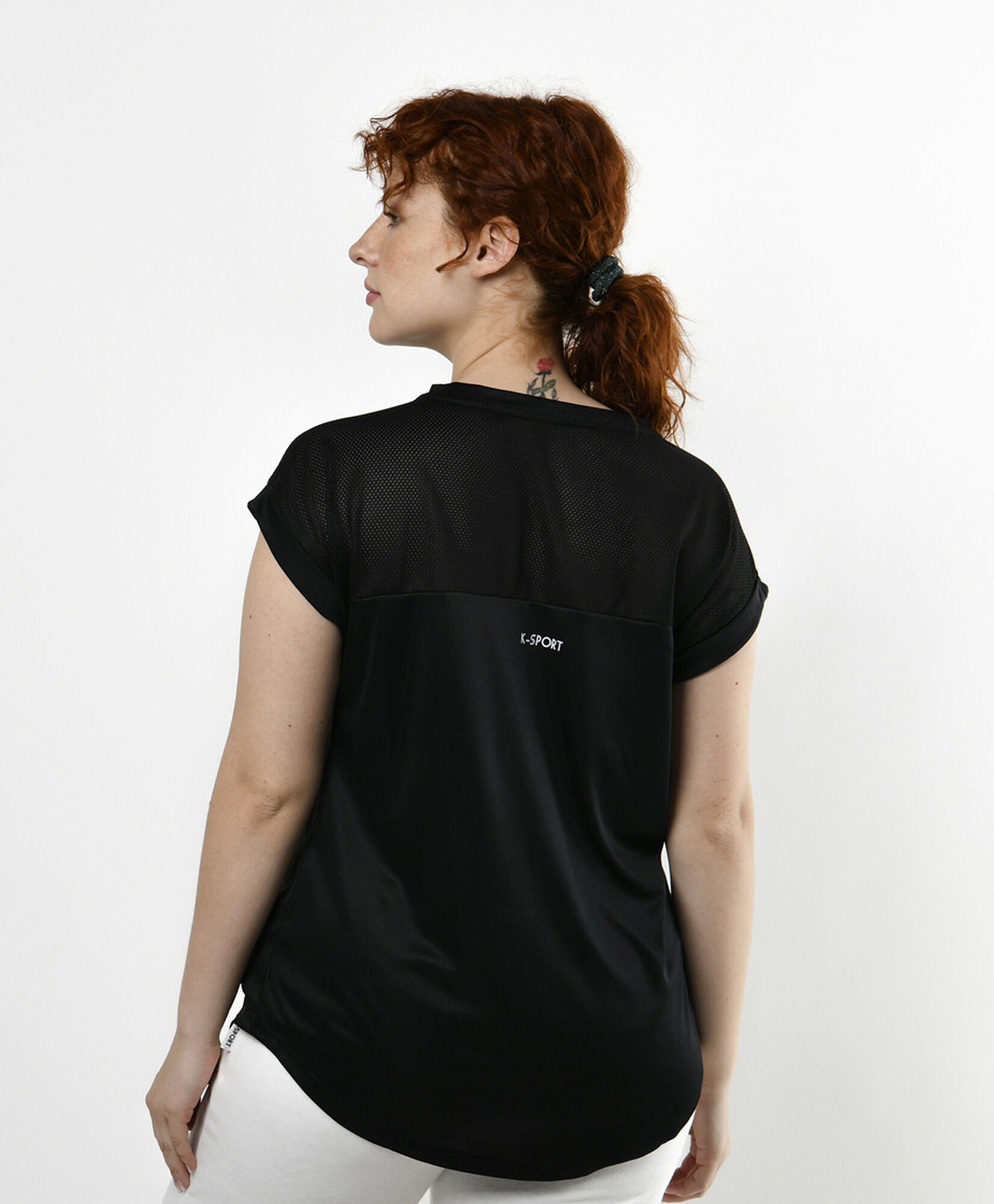 Polera deportiva mujer celebrity Polera deportiva mujer celebrity