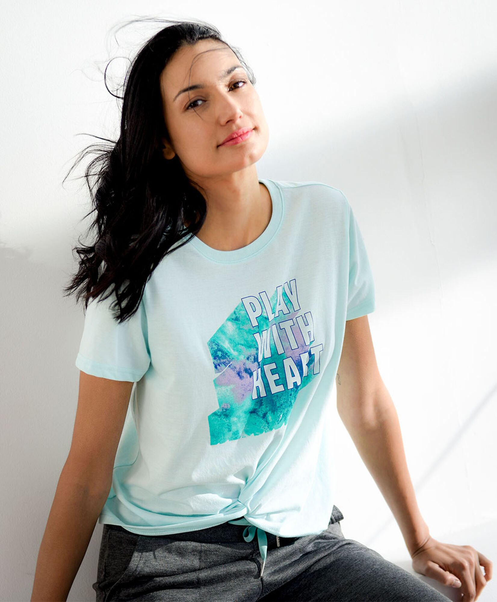 Polera deportiva mujer recogido frontal Polera deportiva mujer recogido frontal