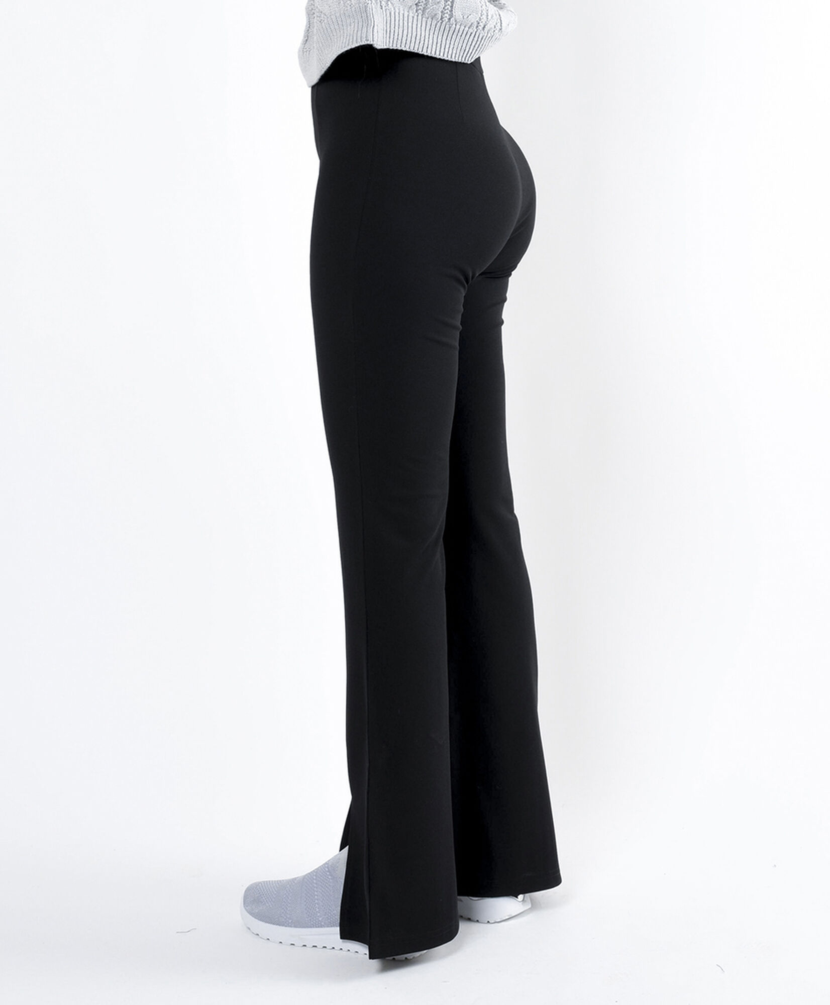 Pantalón mujer basta abierta flare Pantalón mujer basta abierta flare